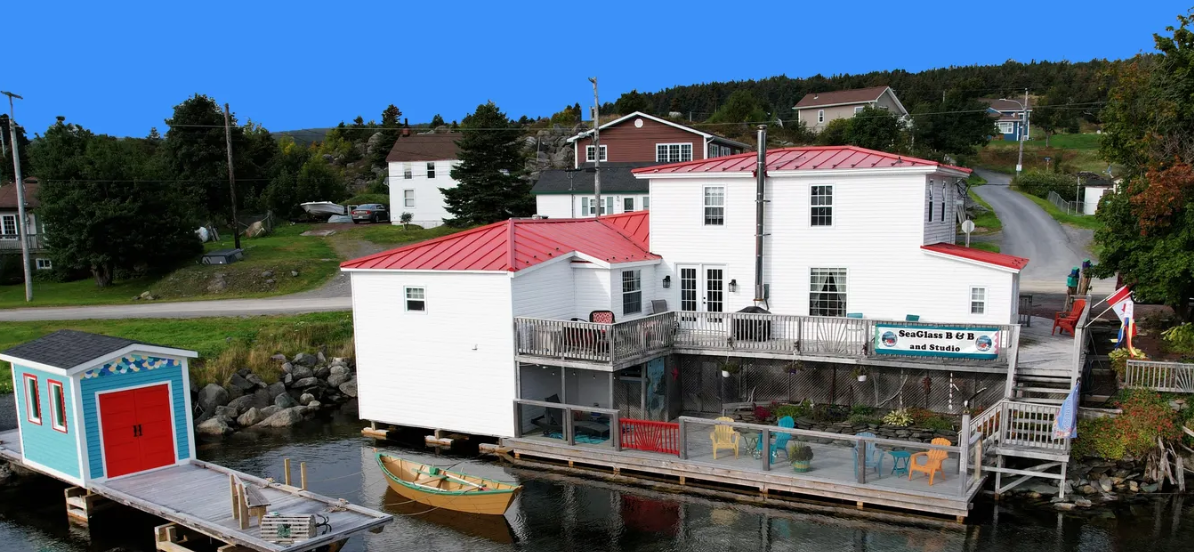 SeaGlass B&B - New Perlican