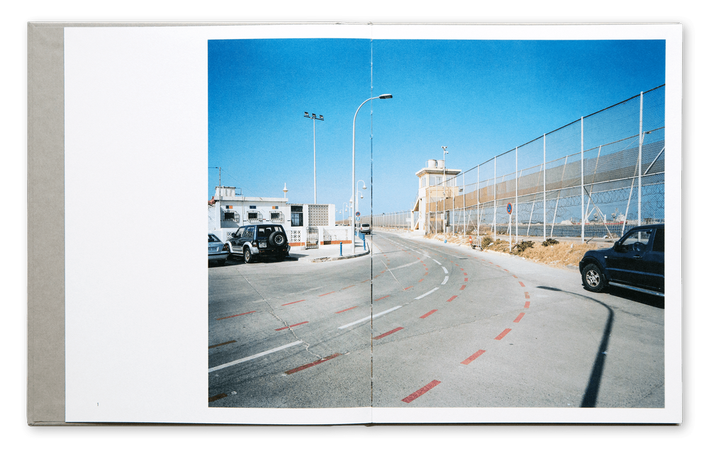 Wall Tourist — Kult Books