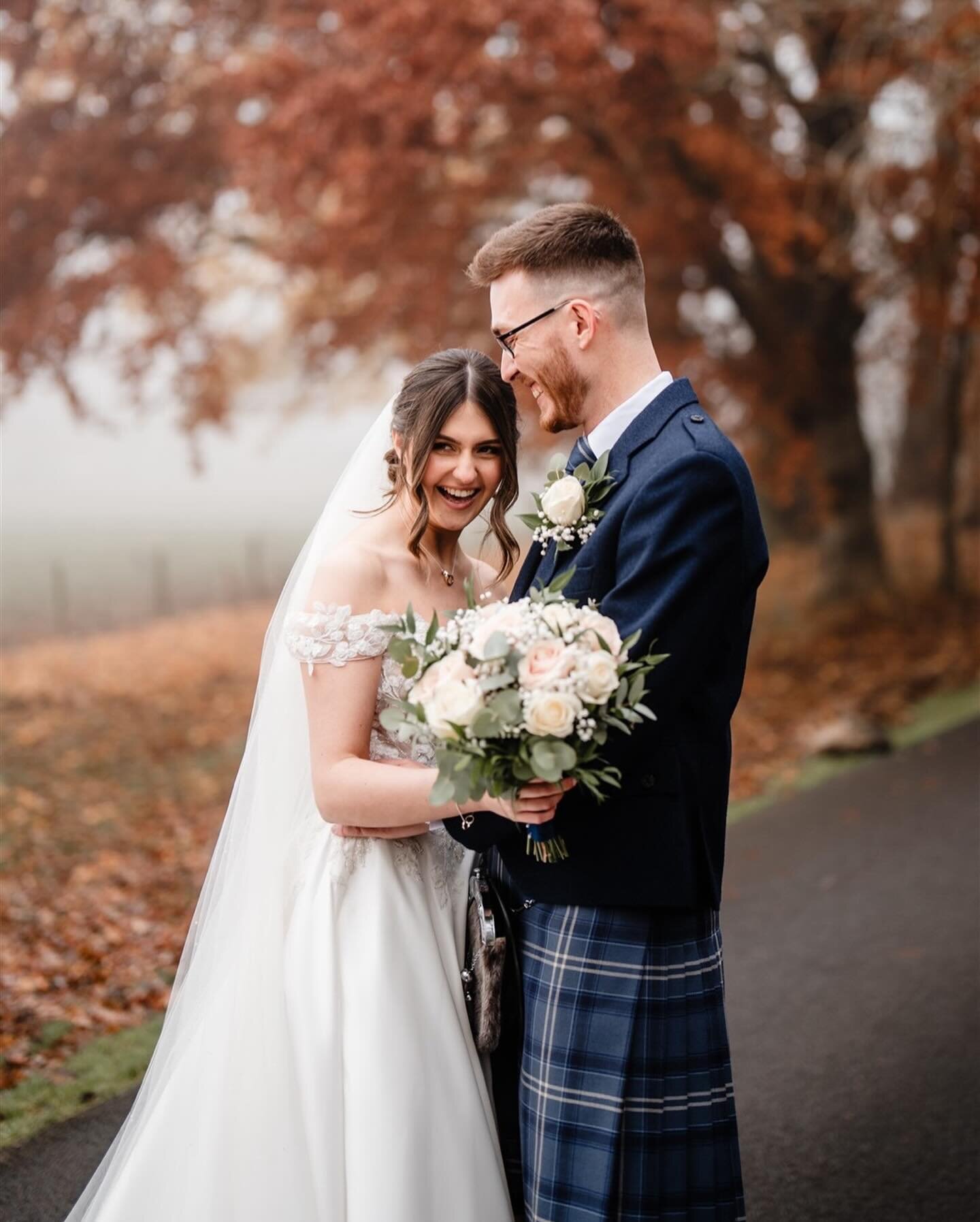 Sophie + Mark / Cornhill Castle

I had such a laugh with these two on their big day at Cornhill! What might have looked like a dull day turned into some dreamy conditions and warm colours for their beautiful couple photos! These are just a few we too