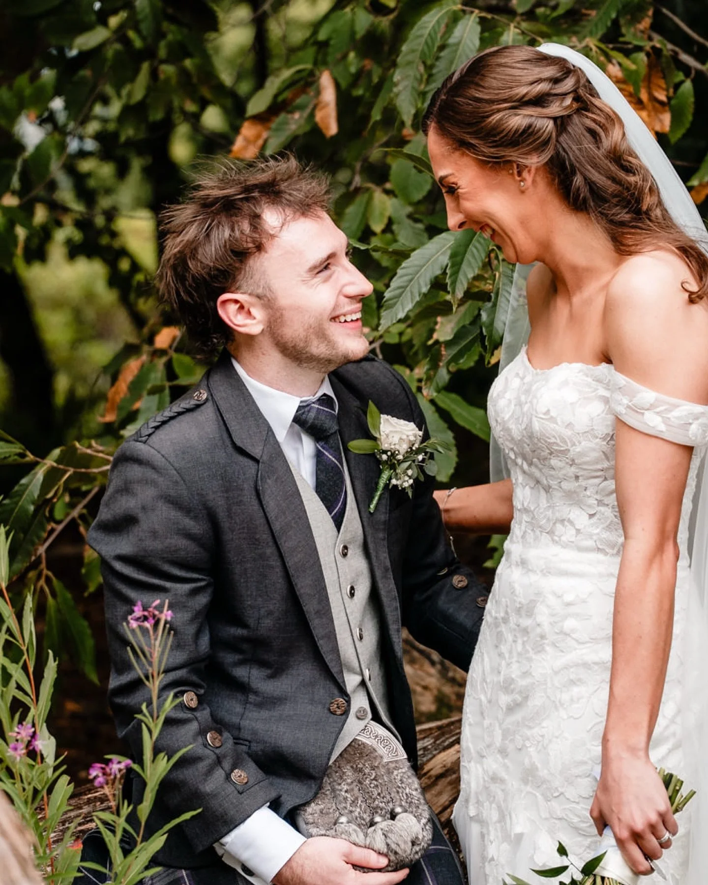 J &amp; D / Gleddoch Hotel 

An awesome, fun filled day with these two and their nearest at the beautiful Gleddoch Golf Resort! Here&rsquo;s a wee sneak peek of how it went&hellip;

@joannasheppard_ @shepp96 

Awesome suppliers: @sayidowithmandy @gle
