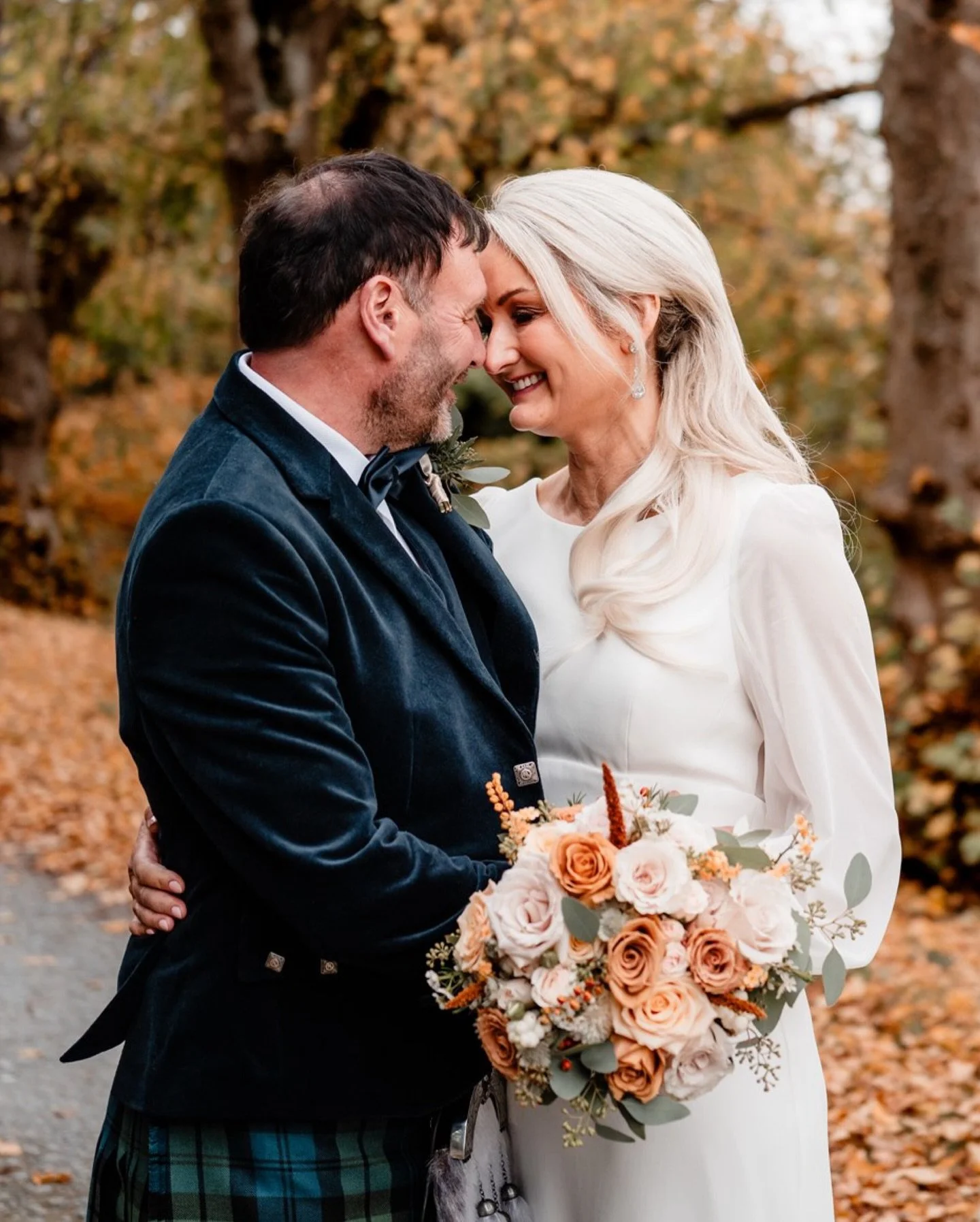 When the lovely Jane &amp; Chris tied the knot at the beautiful Neidpath Castle, Peebles&hellip; here&rsquo;s just a handful of photos from their special day!

wedding photographer Scotland - real wedding - storytelling - timeless photography - just 