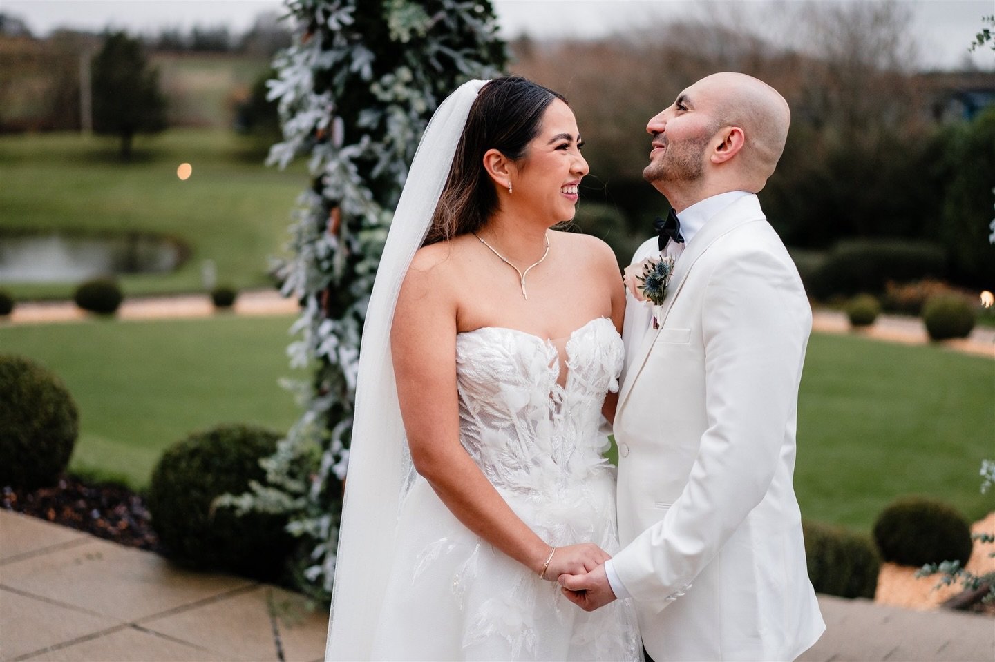 J&amp;C / I&rsquo;ve been a bit quiet on here of late so lovely to share this as I&rsquo;m putting the final touches on this gorgeous gallery! Lots more from this beautiful wedding to see.

Some awesome suppliers...

Venue @lochsidehousehotel
Celebra