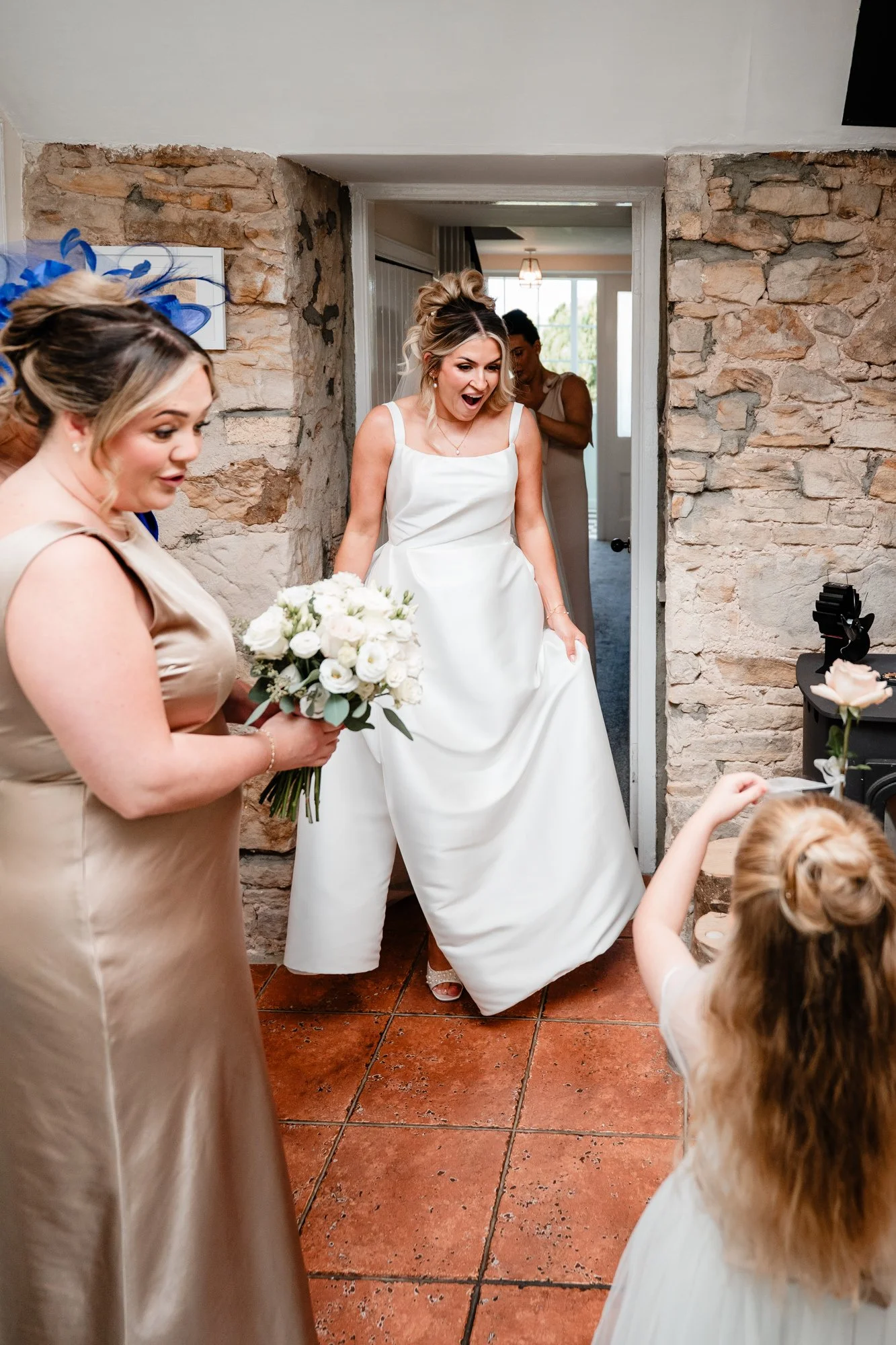 blackshaw-barns-wedding-ayrshire-dearlyphotography (12 of 45).jpg