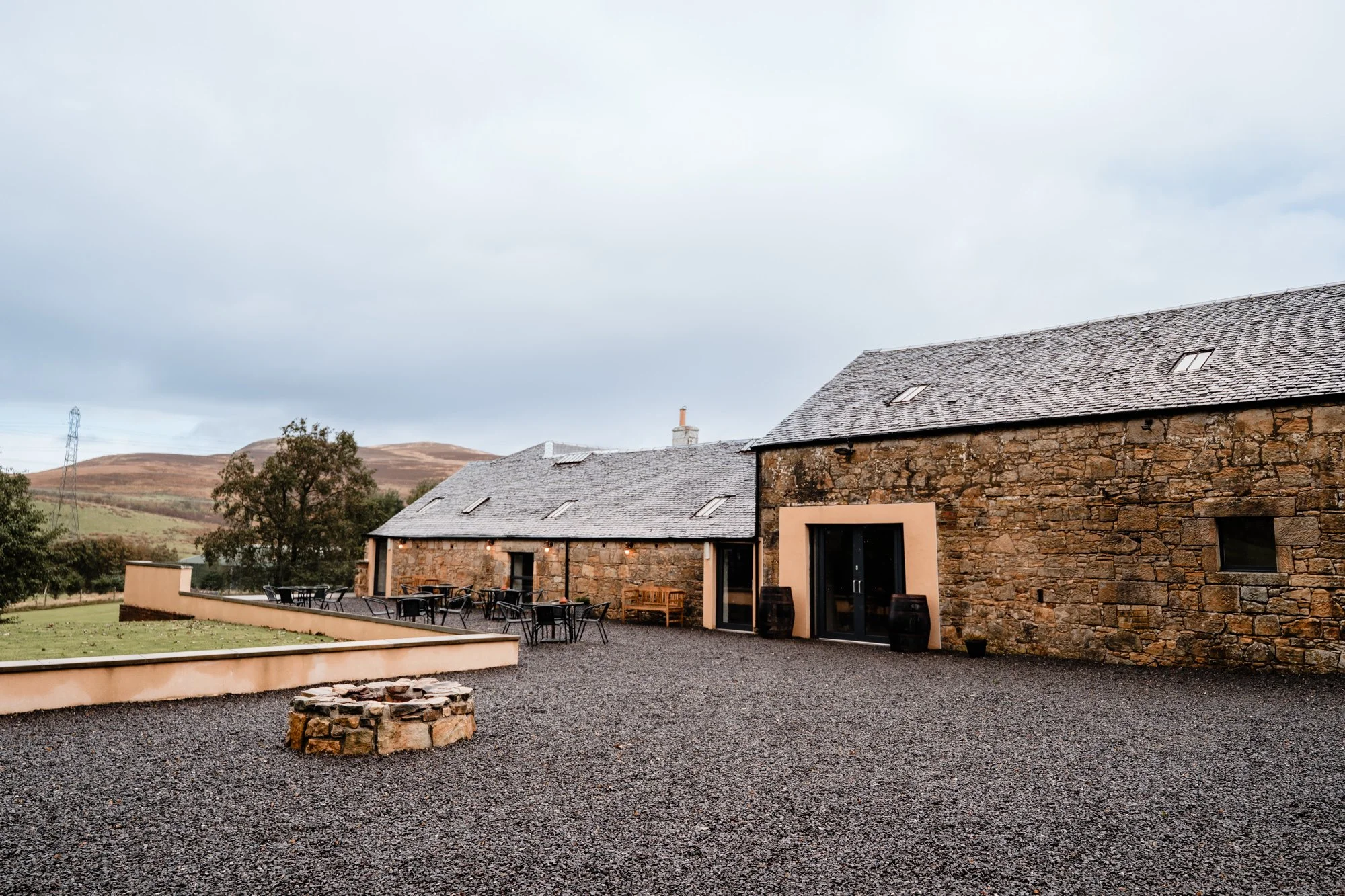 blackshaw-barns-wedding-ayrshire-dearlyphotography (2 of 45).jpg