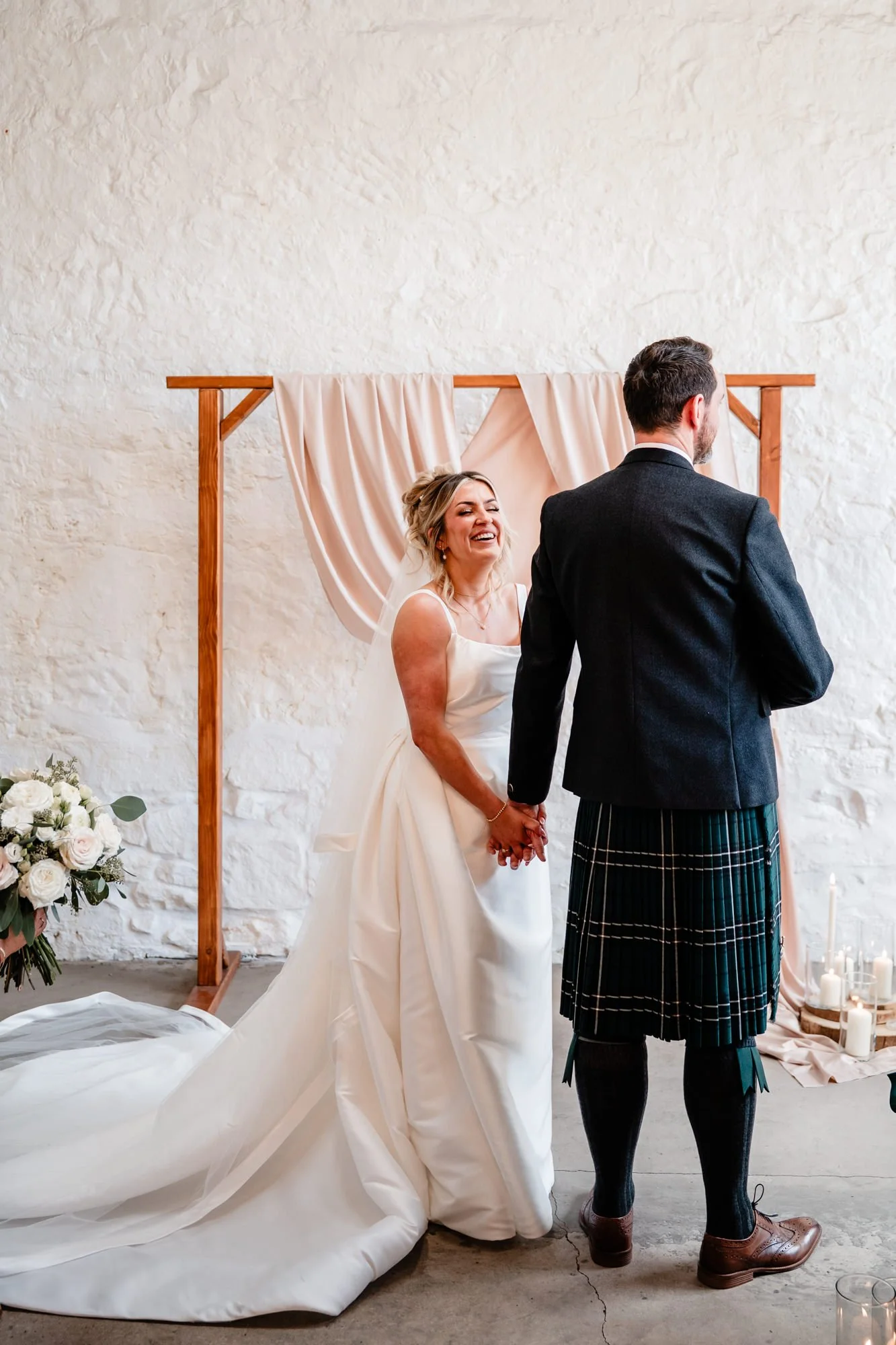 blackshaw-barns-wedding-ayrshire-dearlyphotography (20 of 45).jpg