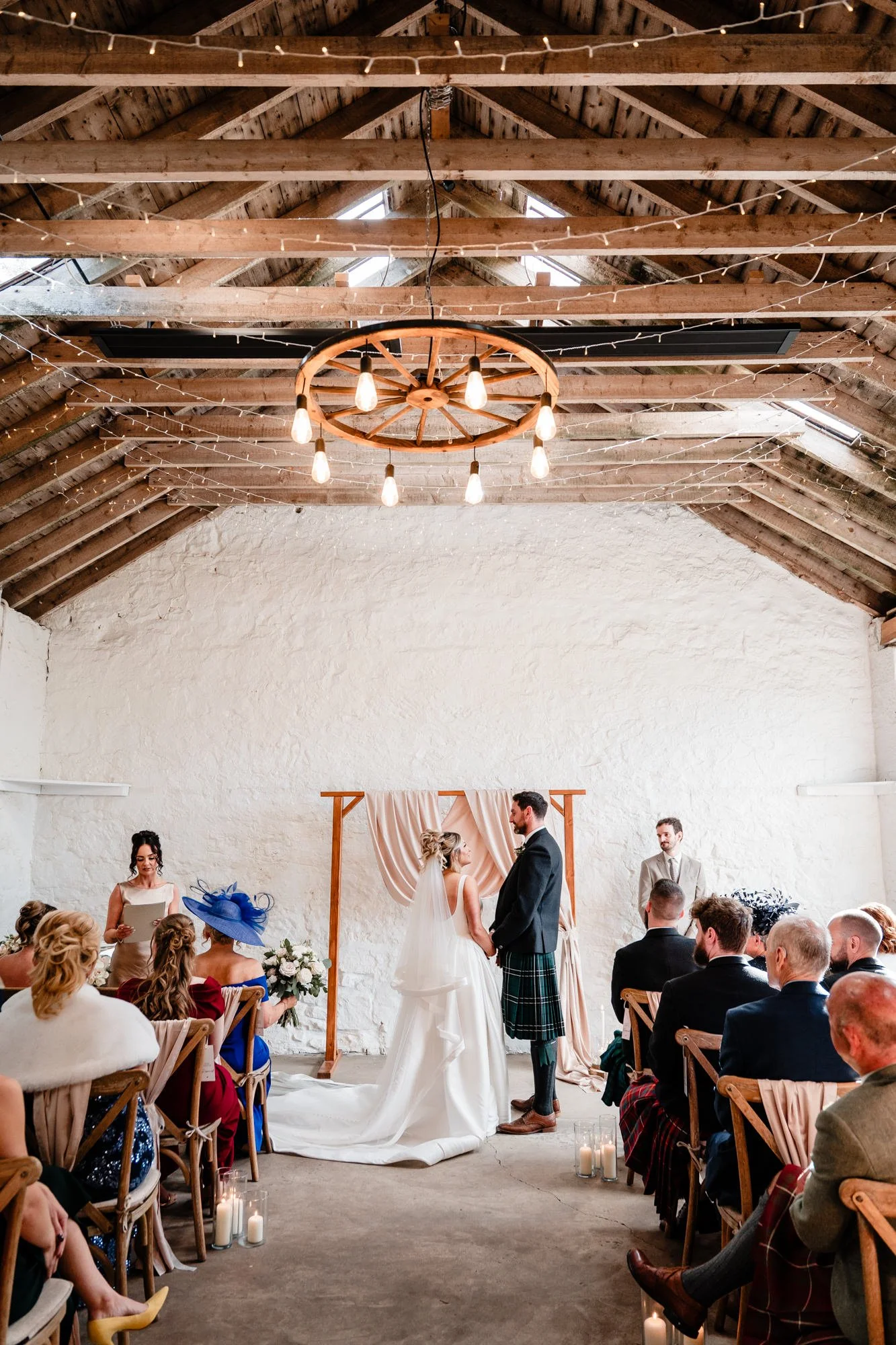 blackshaw-barns-wedding-ayrshire-dearlyphotography (22 of 45).jpg