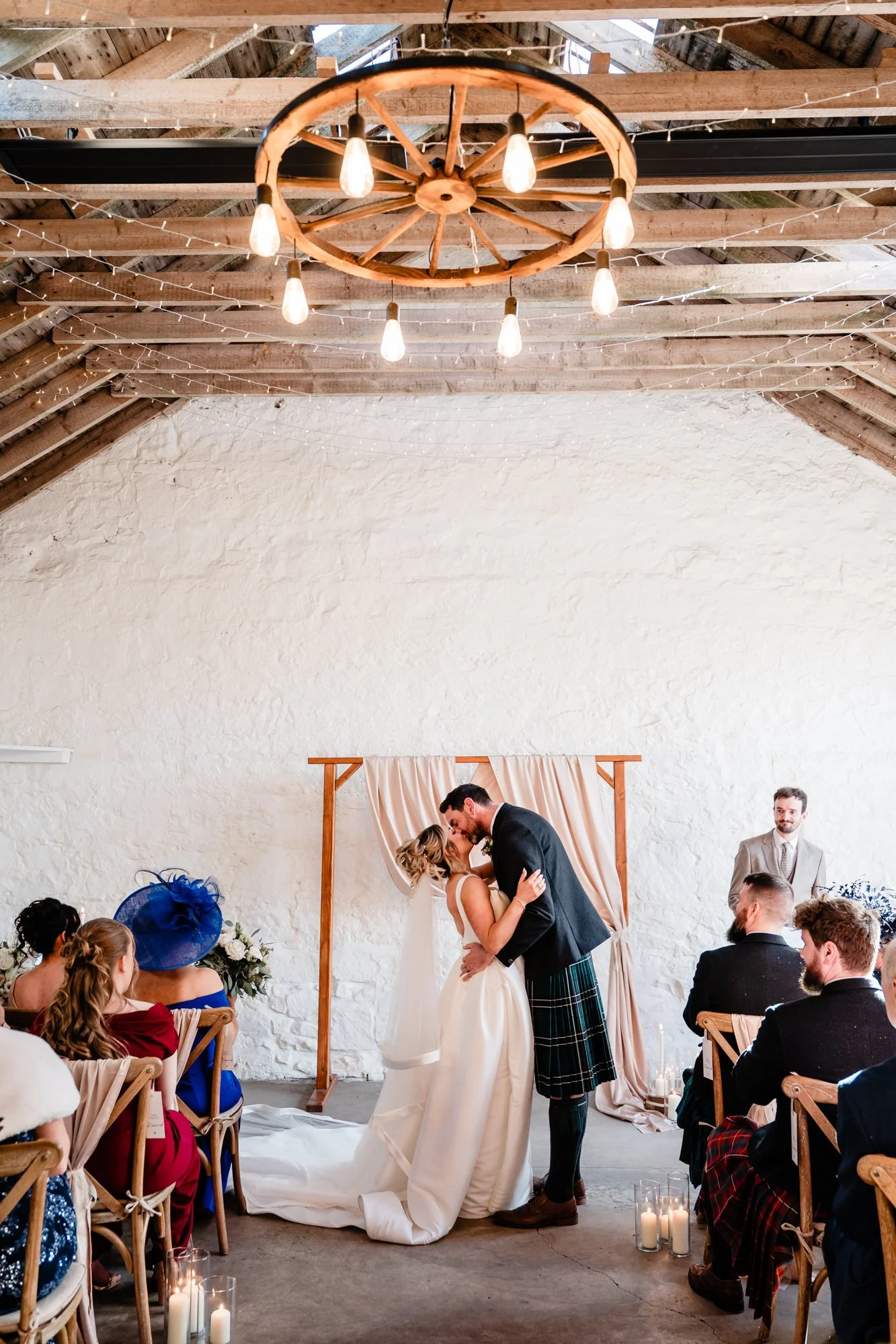 blackshaw-barns-wedding-ayrshire-dearlyphotography (25 of 45).jpg