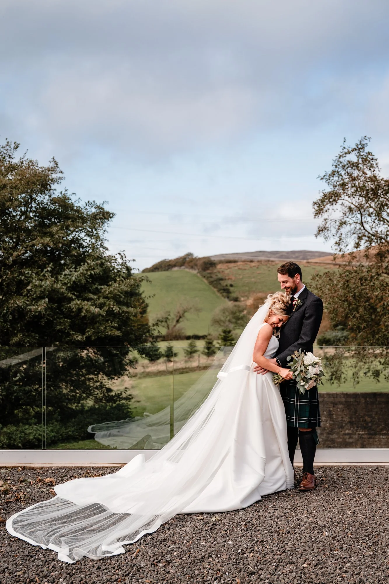 blackshaw-barns-wedding-ayrshire-dearlyphotography (30 of 45).jpg