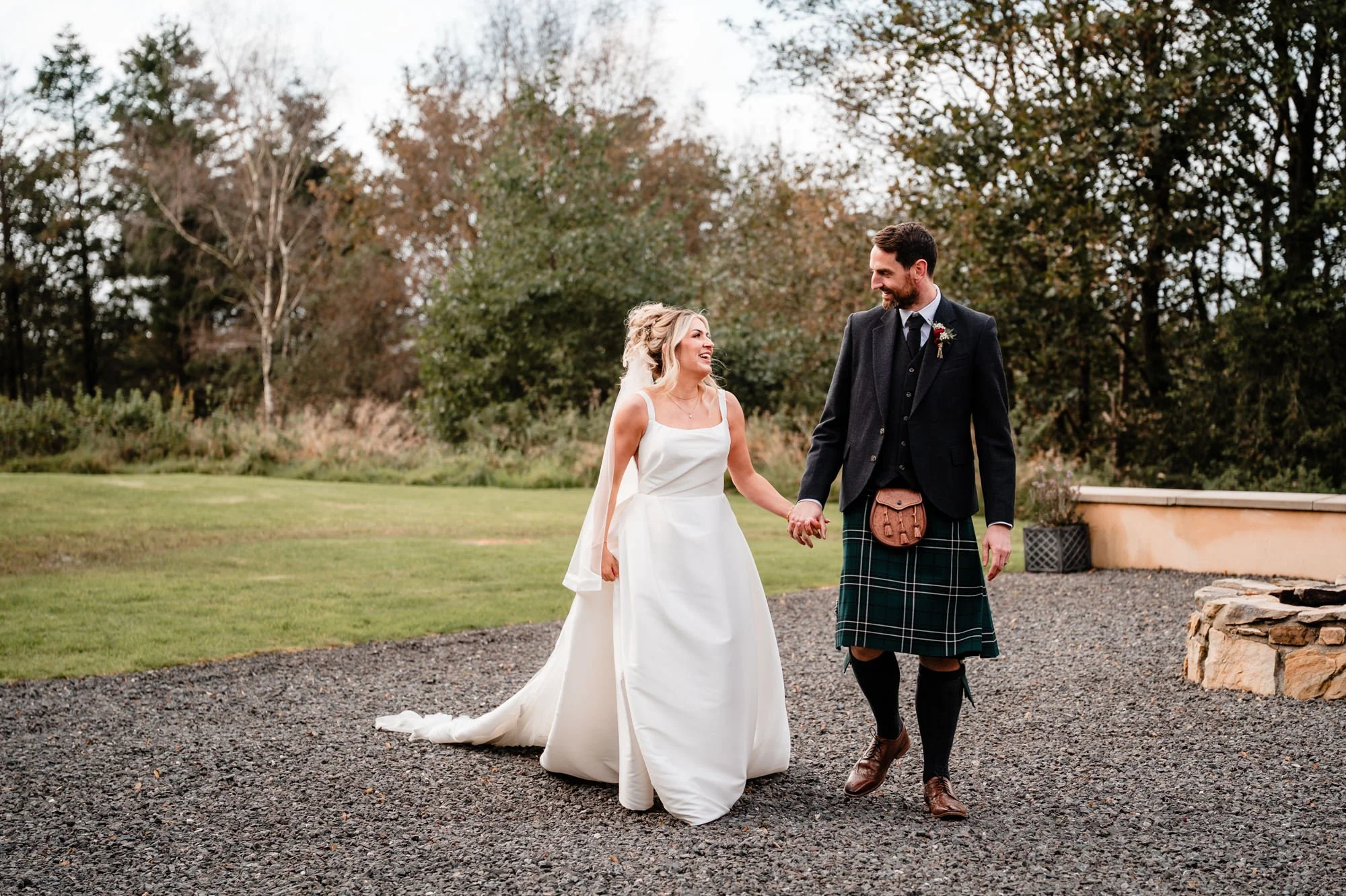 blackshaw-barns-wedding-ayrshire-dearlyphotography (32 of 45).jpg