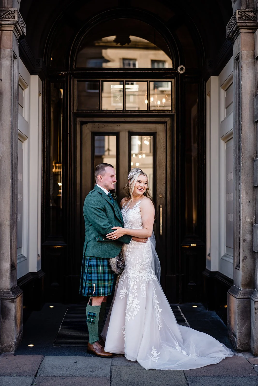 intercontinental-edinburgh-george-hotel-wedding-dearlyphotography (596 of 800)_websize.jpg