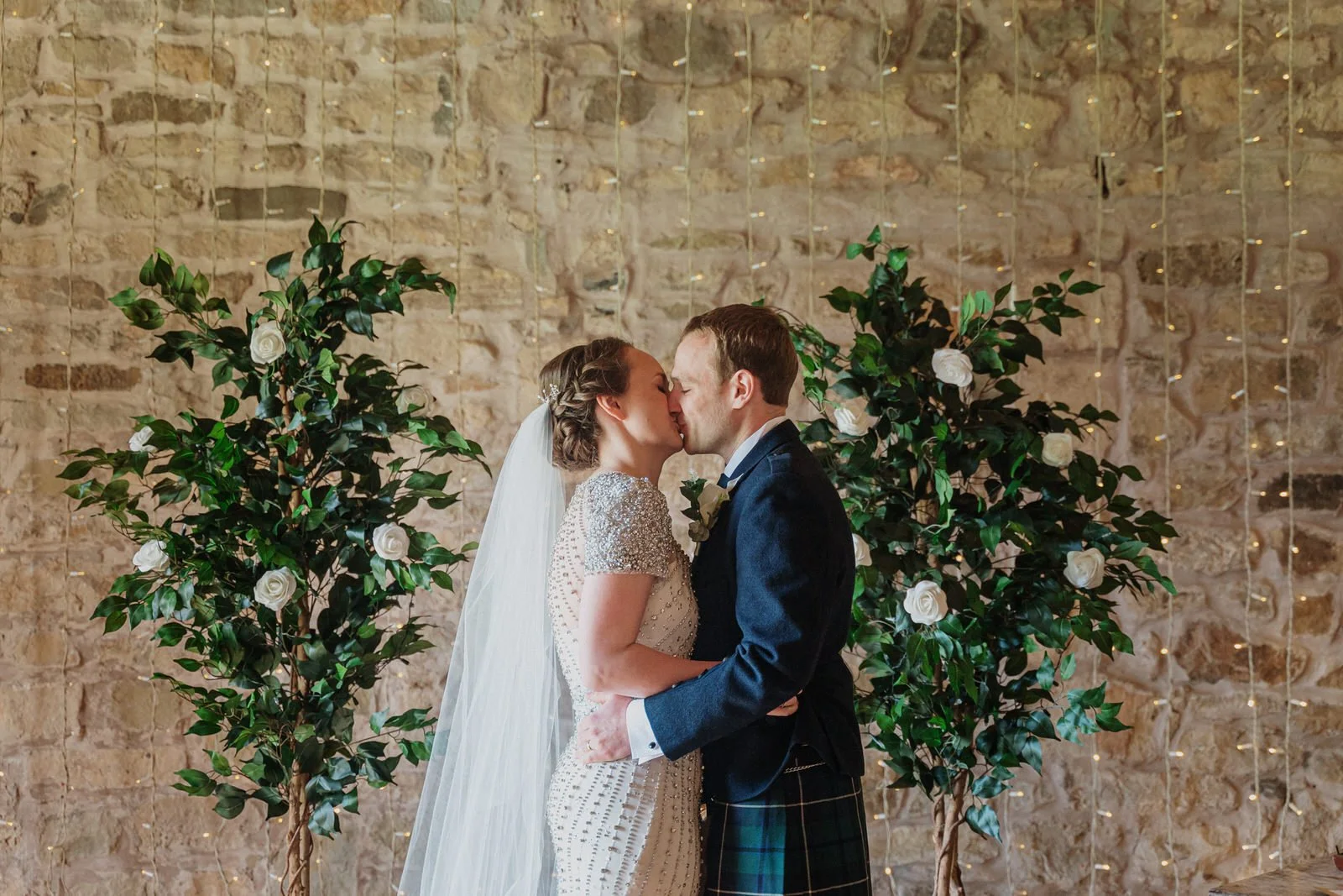 kirknewton-house-stables-wedding-dearlyphotography-sarah-scott (225 of 781).jpg