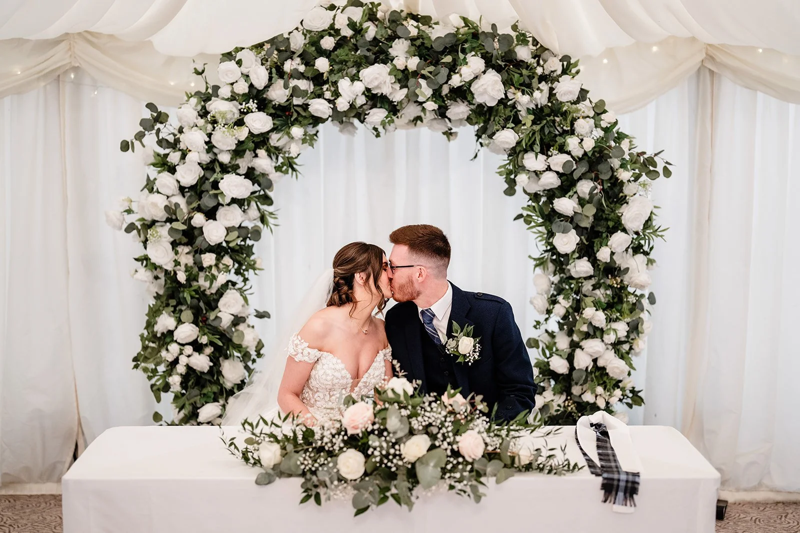 cornhill-castle-wedding-nov2023-dearlyphotography (305 of 870)_websize.jpg