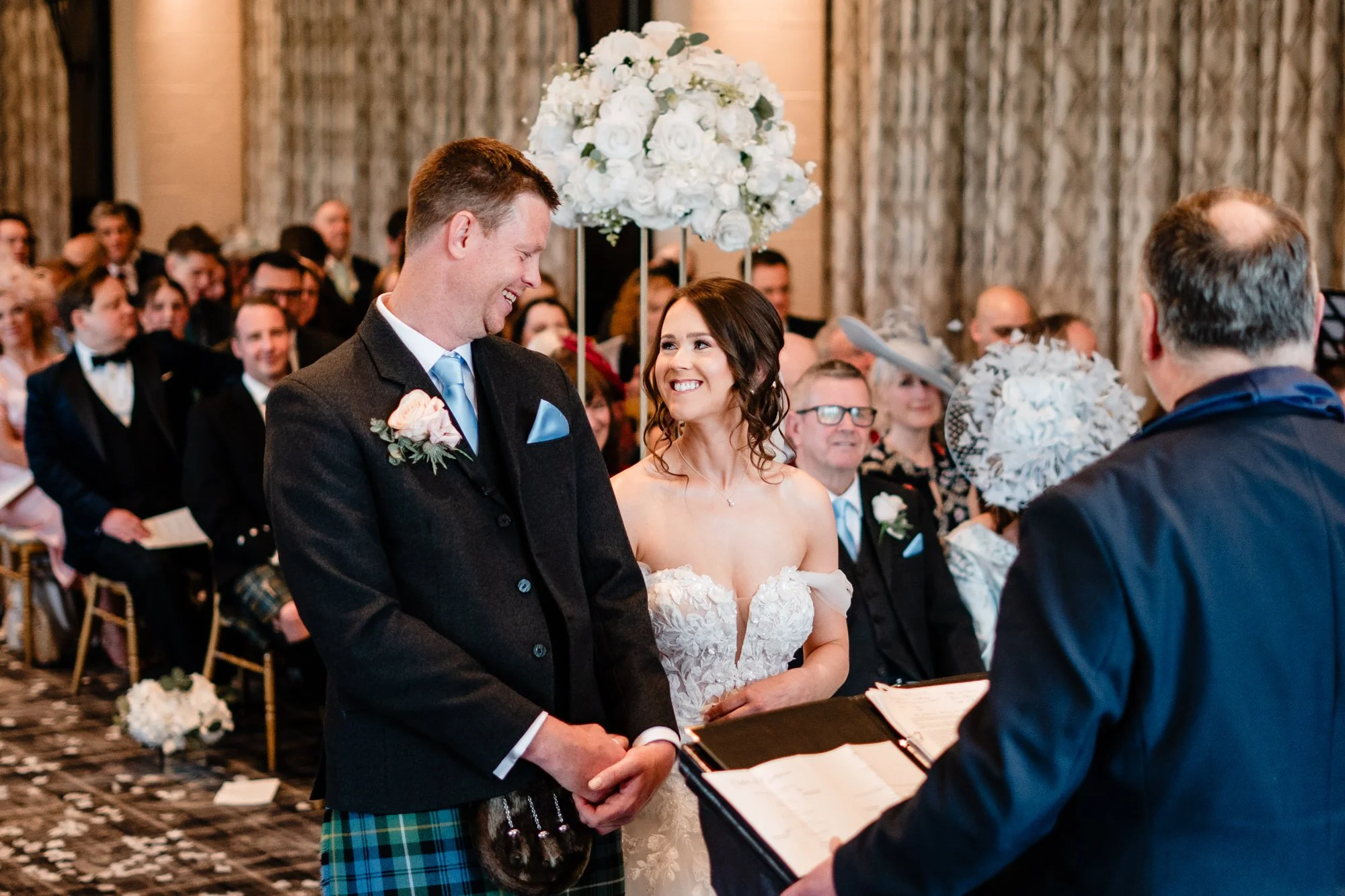 brig-o-doon-wedding-april2025-dearlyphotography(9of38).jpg