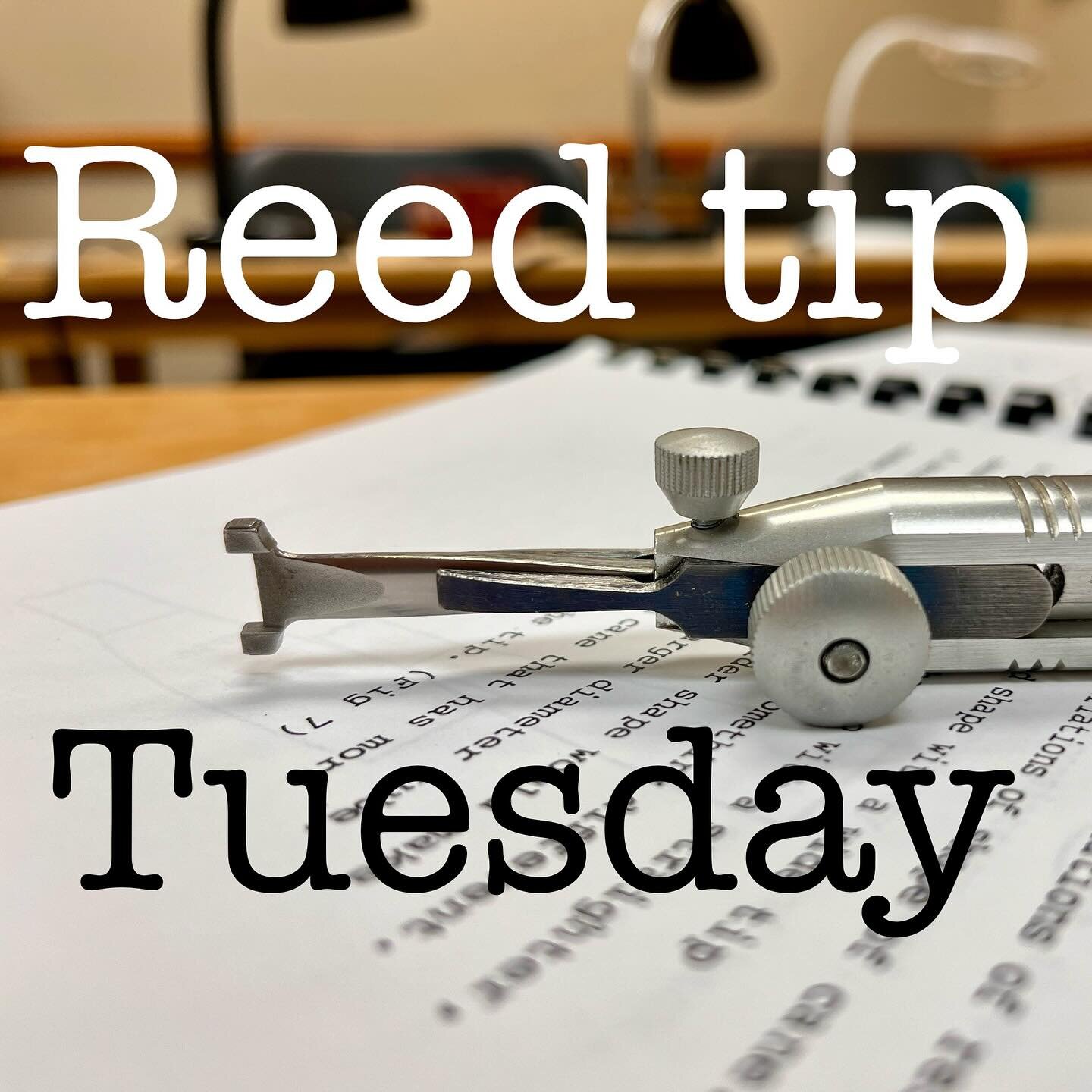 🛎️Reed tip Tuesday! 

Pay attention to the blend between the heart/hump and tip. This is important since it helps ensure consistent and smooth vibrations throughout the reed, which will affects the tone quality, response and general stability of the