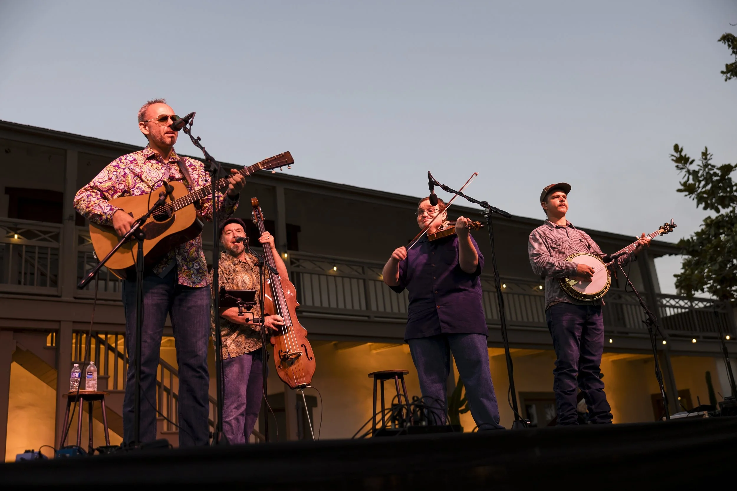 📸 James St. Vincent