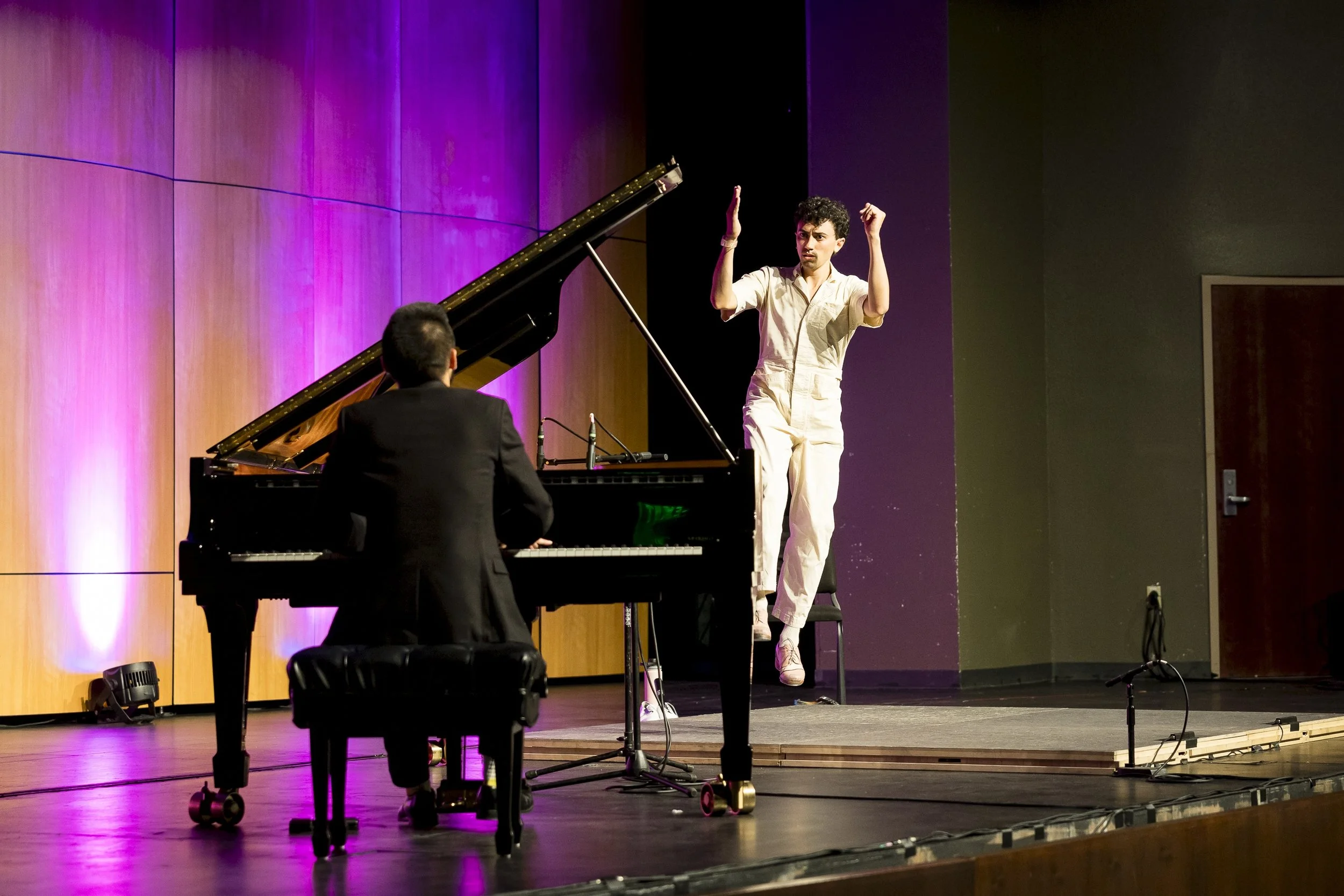 📸 James St. Vincent