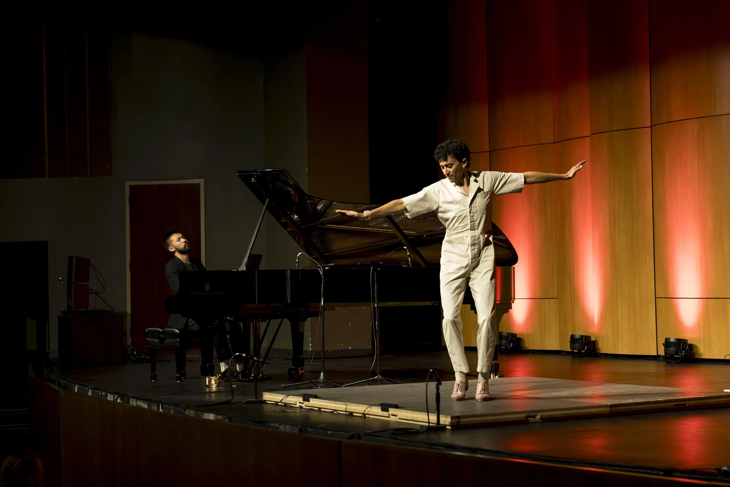 📸 James St. Vincent