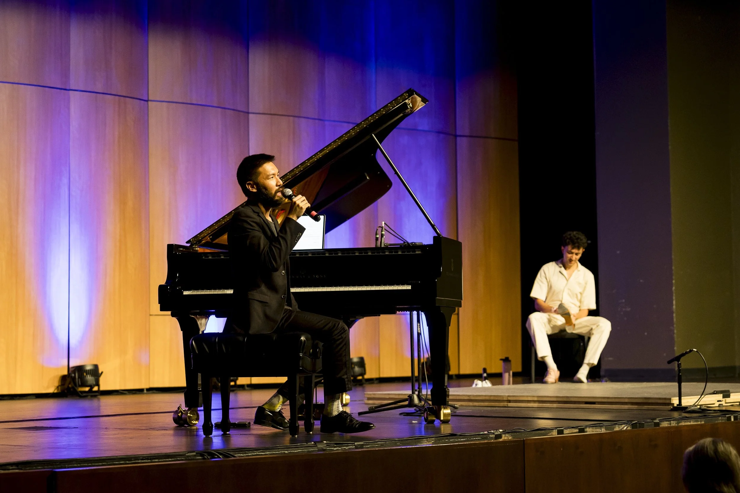 📸 James St. Vincent