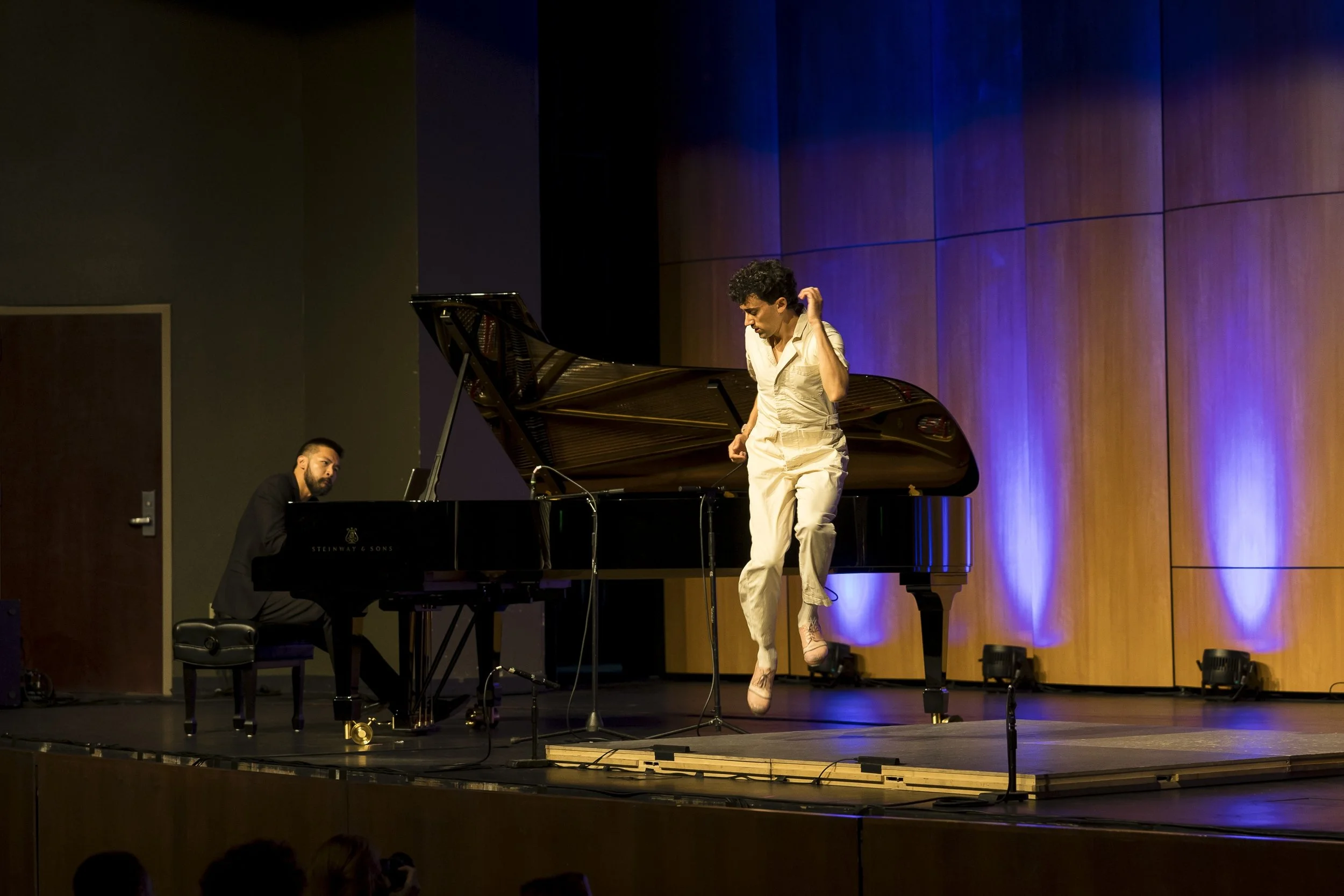 📸 James St. Vincent