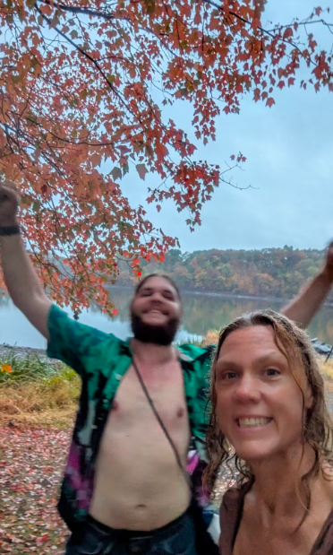 photo4_hike-caption.png