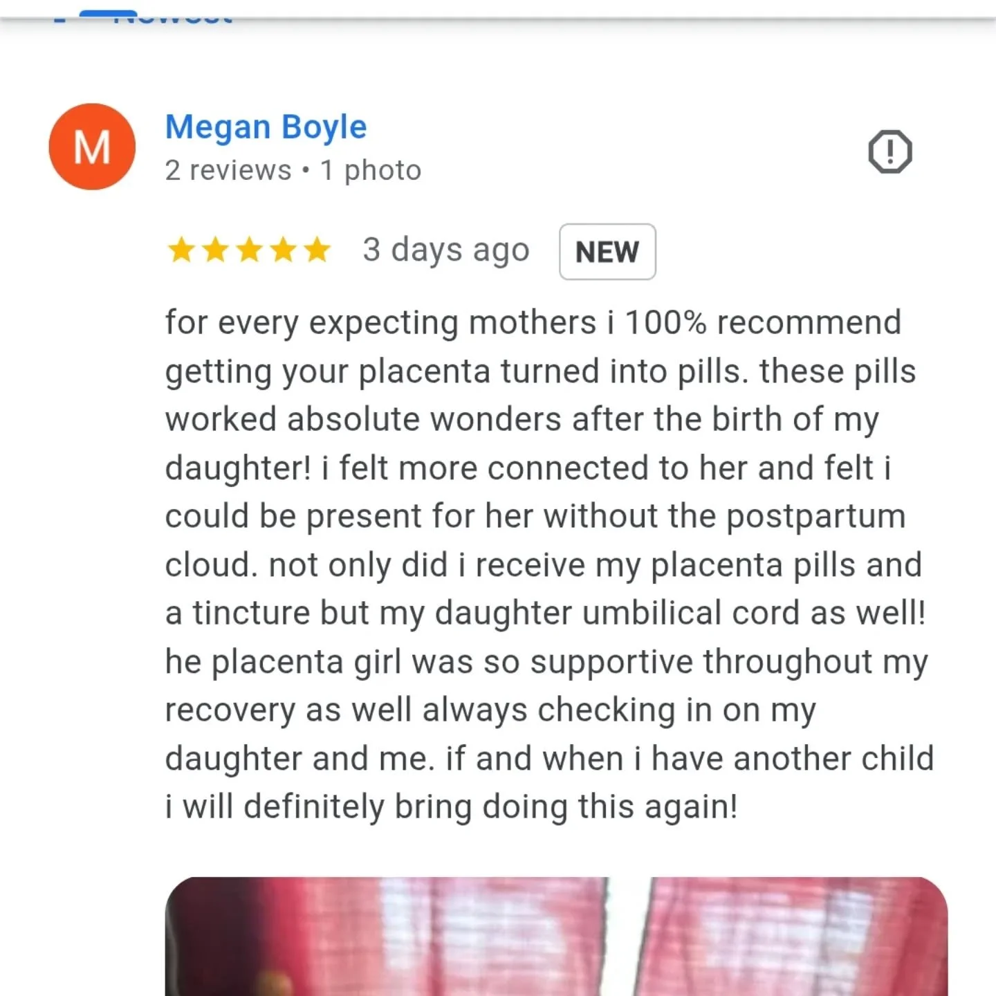 I'm a placenta encapsulator, and I 💯 believe placenta pills can help you boost your postpartum mood, energy, milk supply and recovery... But that's not the main reason I love my work.

I love my work because I literally get to work with the most awe