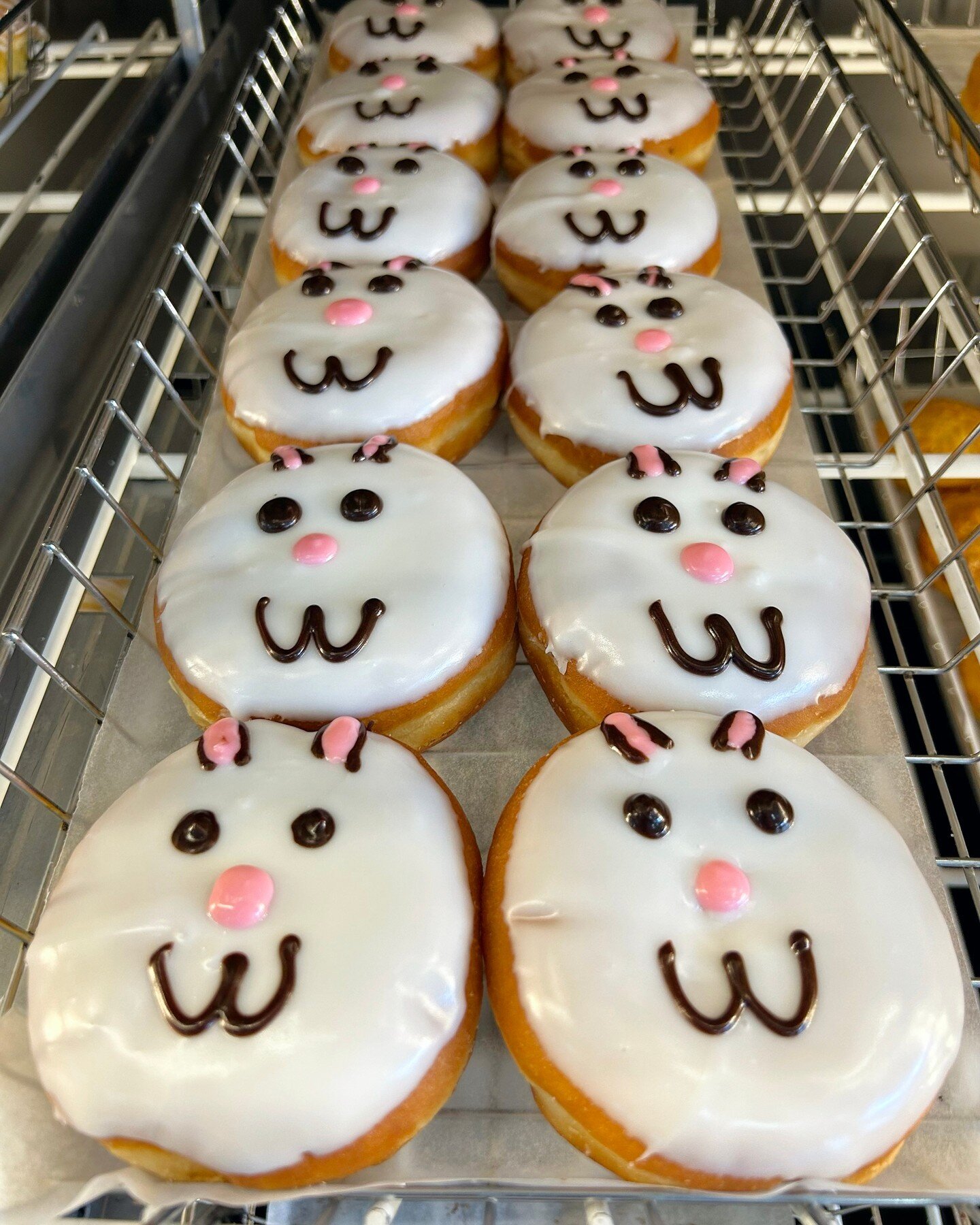 🐰🍩✨ Hop into Glenn Wayne Bakery or give us a call today to place your Easter donut order! Remember, orders must be in by tomorrow.

Easter Hours:
- Saturday, March 30th: 7 AM - 6 PM (no happy hour)
- Easter Sunday, March 31st: 7 AM - 1 PM (no happy