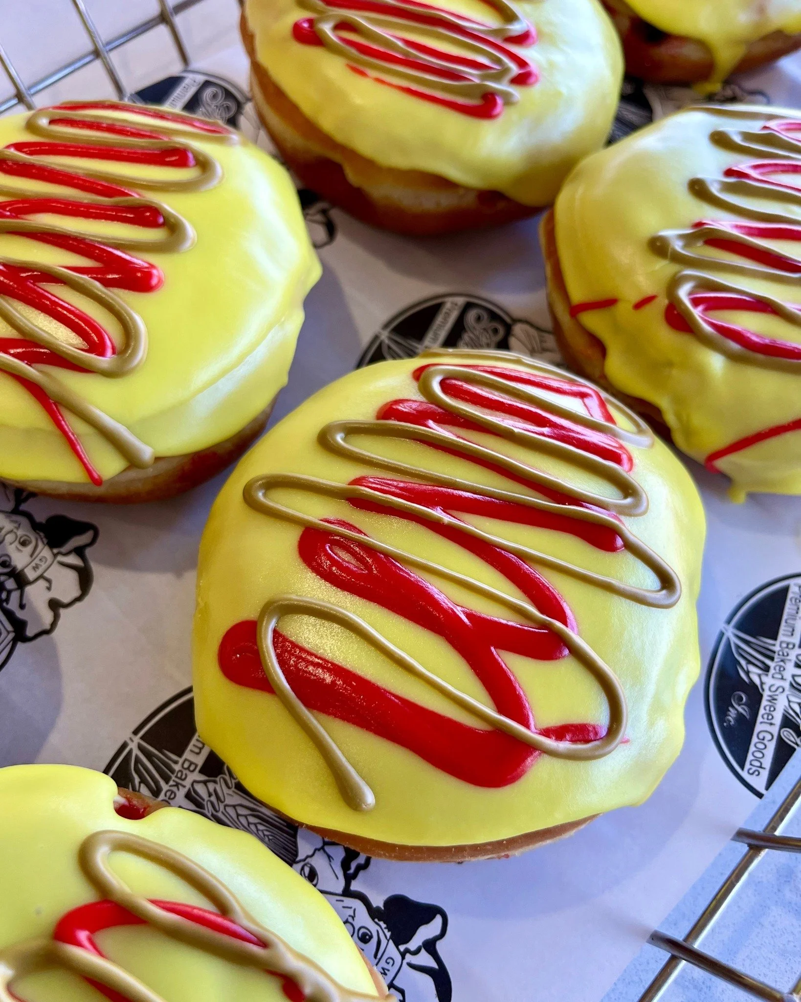🚨 NEW DONUT DROP 🚨

Introducing The Cookout Classic 🍩🔥

We&rsquo;re getting a head start on BBQ season and testing out a brand new flavor combo before it's official May debut&hellip;

✨ Sweet ketchup filling

✨ Tangy mustard icing

That&rsquo;s r