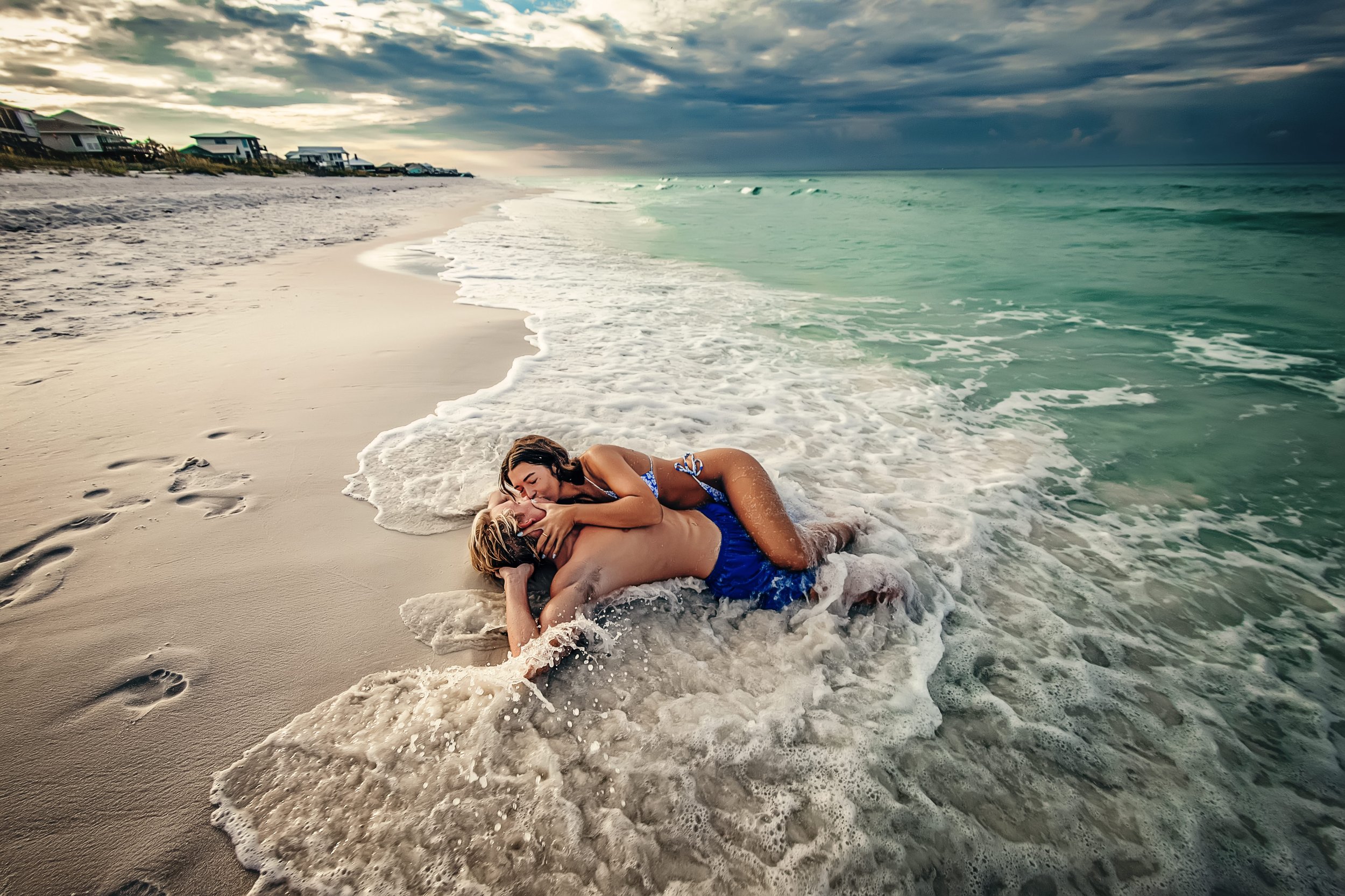 Engagement-Session-in-the-water-Destin-beach-30a-photographer.jpg764.JPG