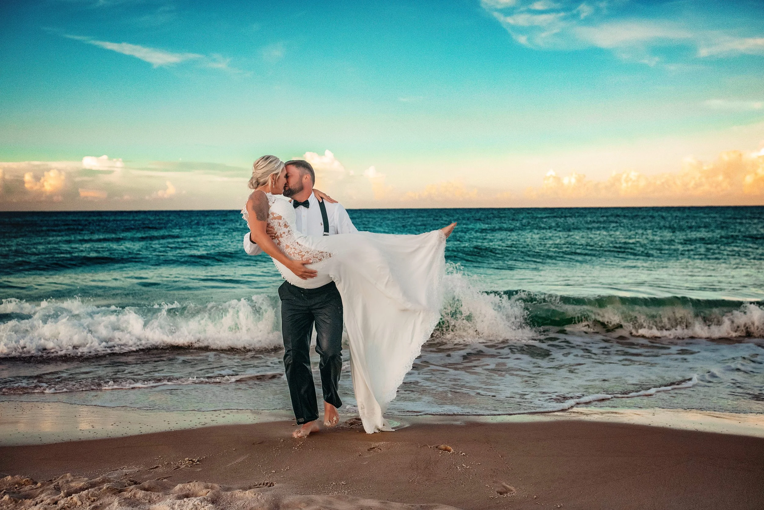 30a-intimate-beach-wedding-photography.jpg124.JPG