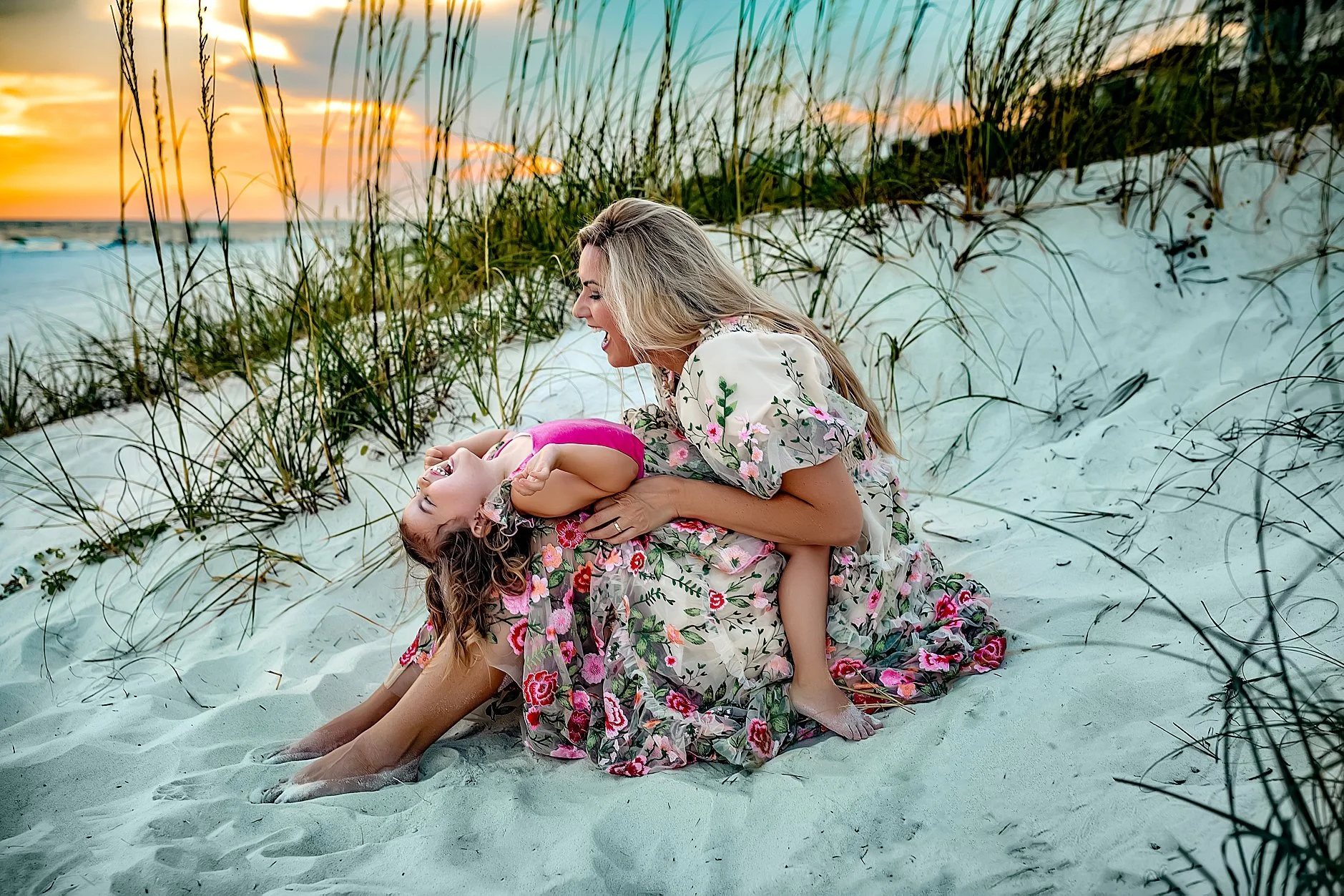 30a-Photographer-Beach-Family-Session-Destin-30a-Dune-Allen-Seaside-Blue-Mountain-Beach-Rosemary47.JPG
