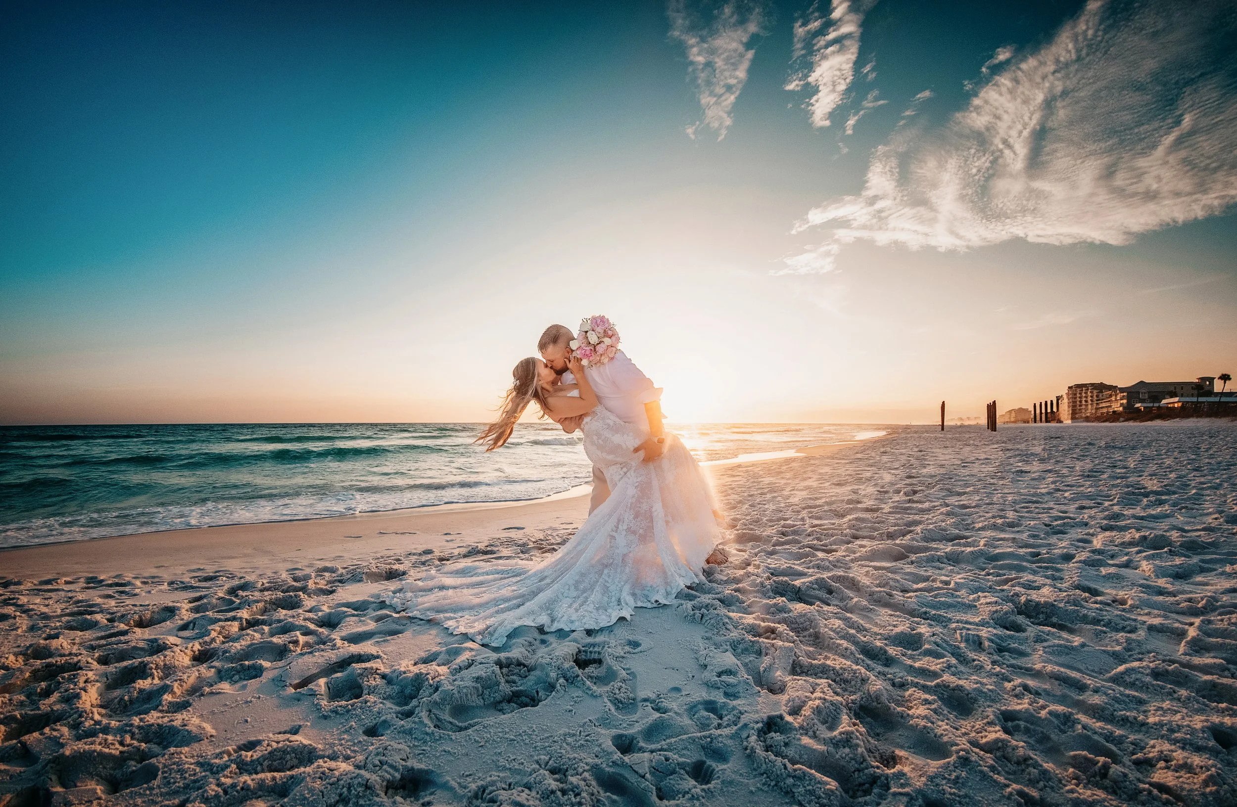 An IntimateAn Intimate Crystal Beach Ceremony. Lisa and Brody exchanged vows on the sand with 30–40 of their closest family and friends, keeping the ceremony heartfelt and personal.