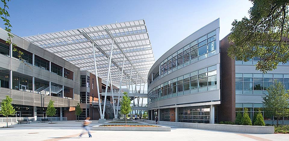 UNF Student Union Canopy Logsdon.jpg