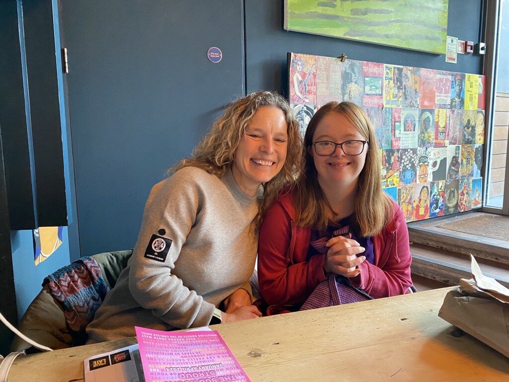 Meet Viv and Helen, two more happy Gig Buddies 😊🎉

#GigBuddies #Gloucestershire #livemusic #Charity