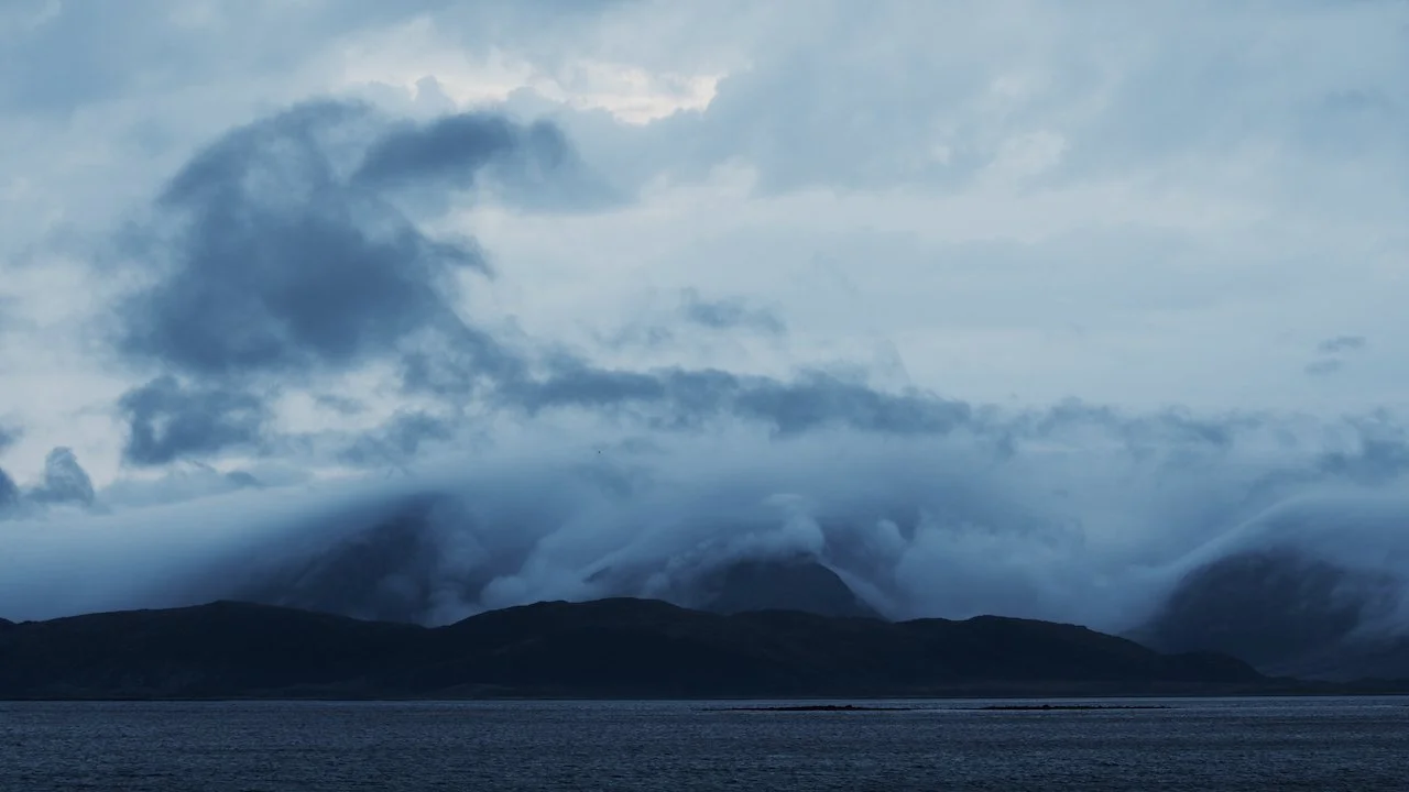NORTHWHALEISLAND_still_019.jpeg