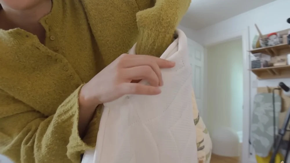 French sleeves done in armhole