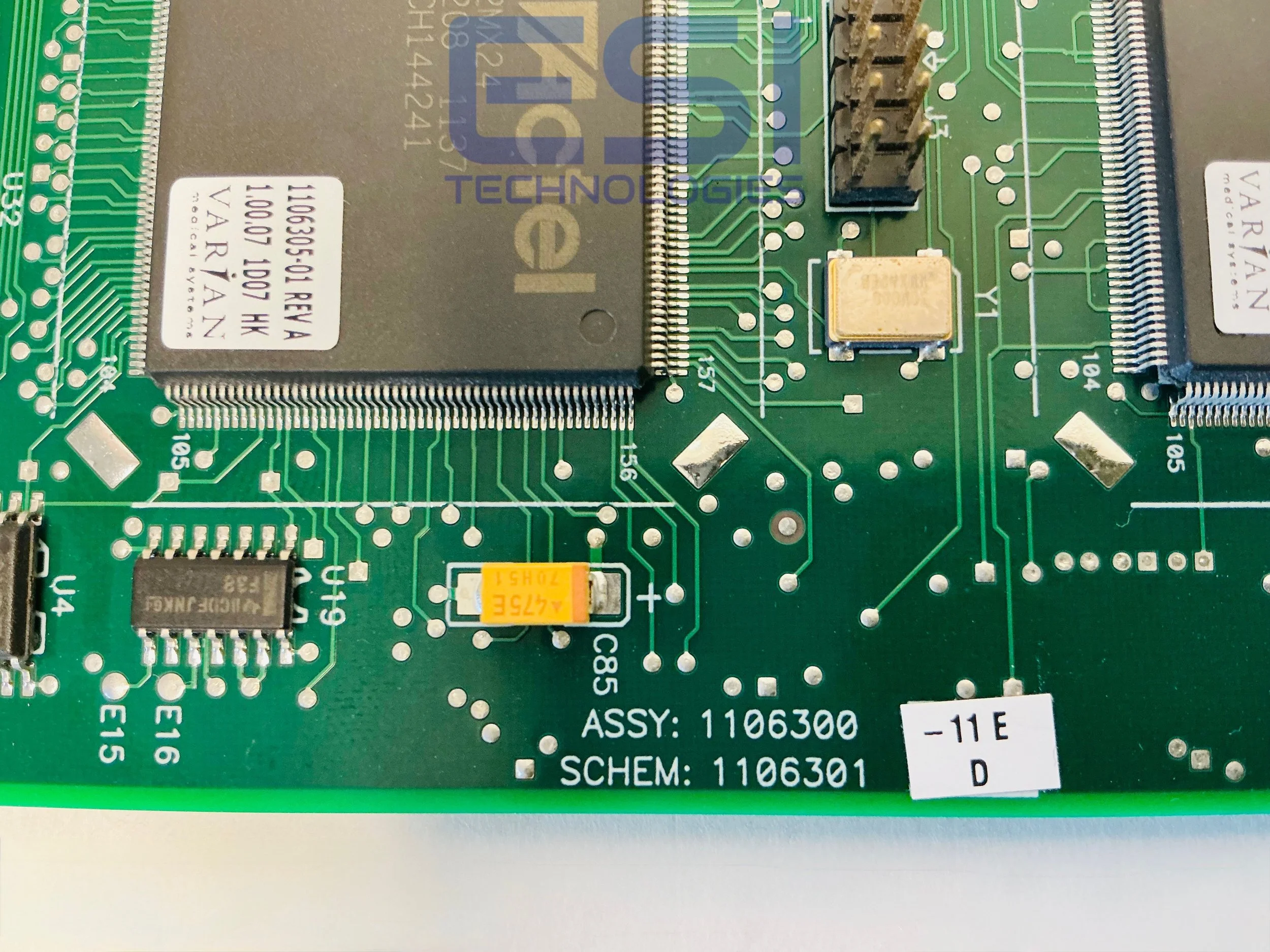 VARIAN MOTCOMM Front Panel 100010077-06, 100010077 (5).jpeg