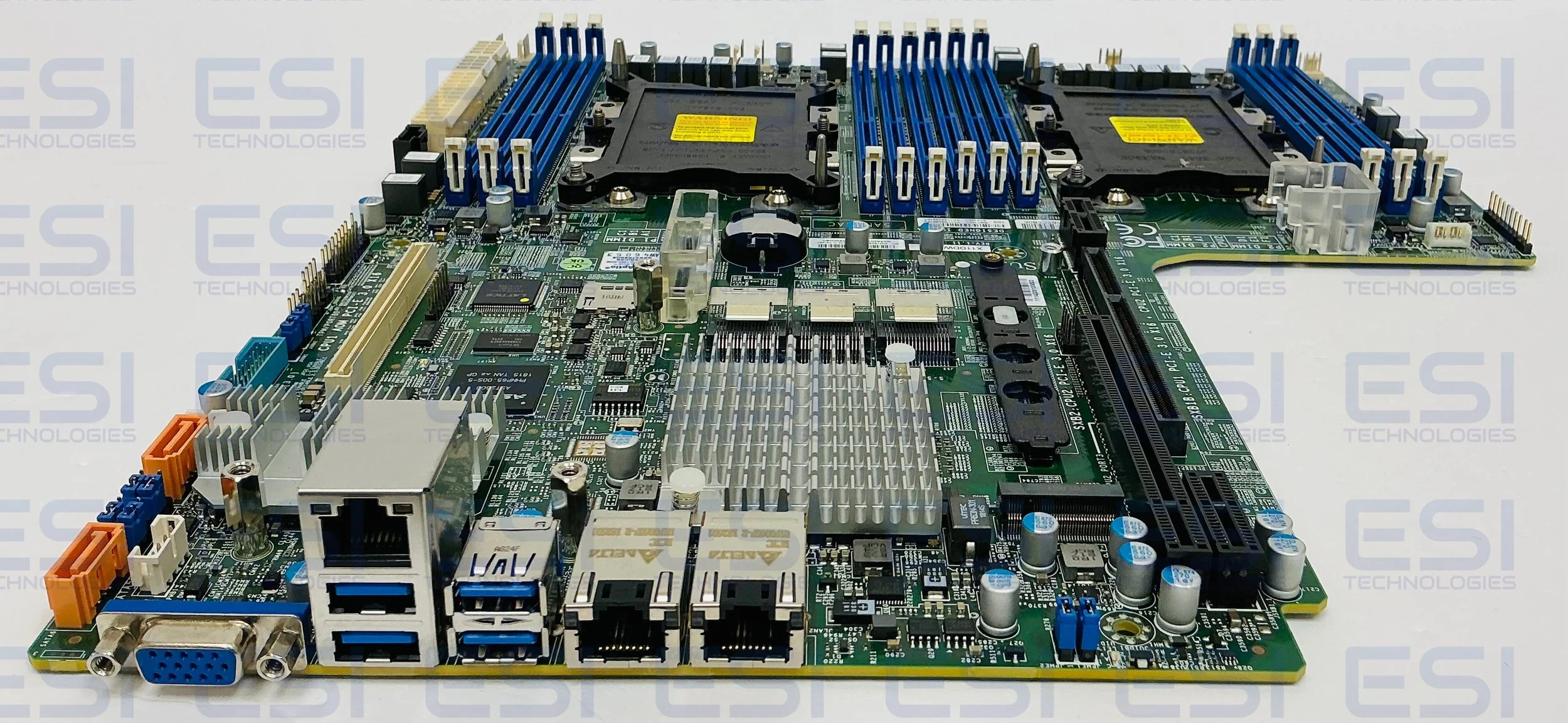 Supermicro X11DDW-NT (4).jpeg
