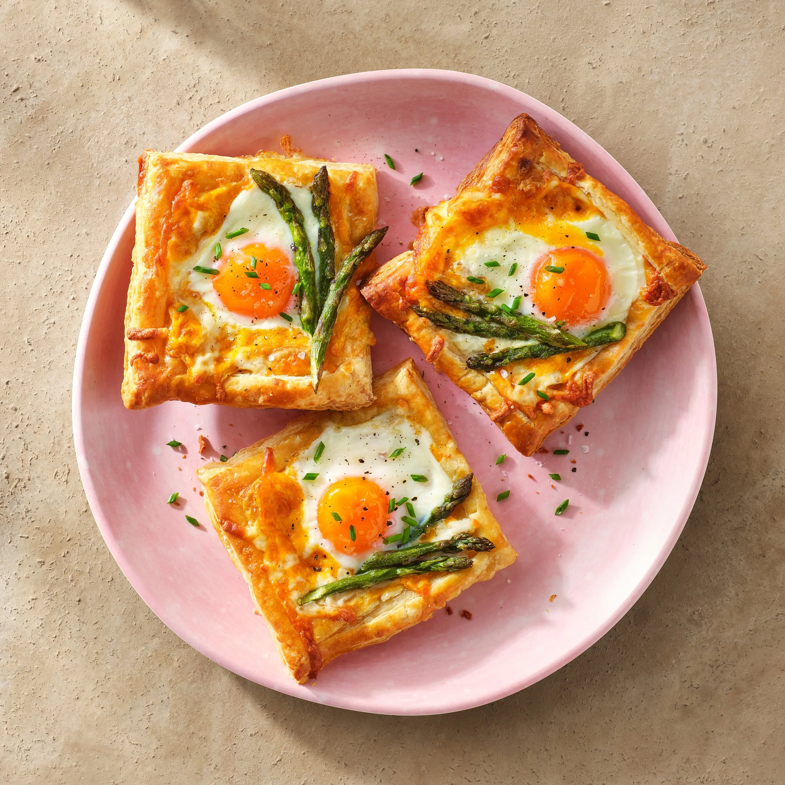C-002155-01-011_Grocery_March_EggPastries_CP_1440x1440.jpg