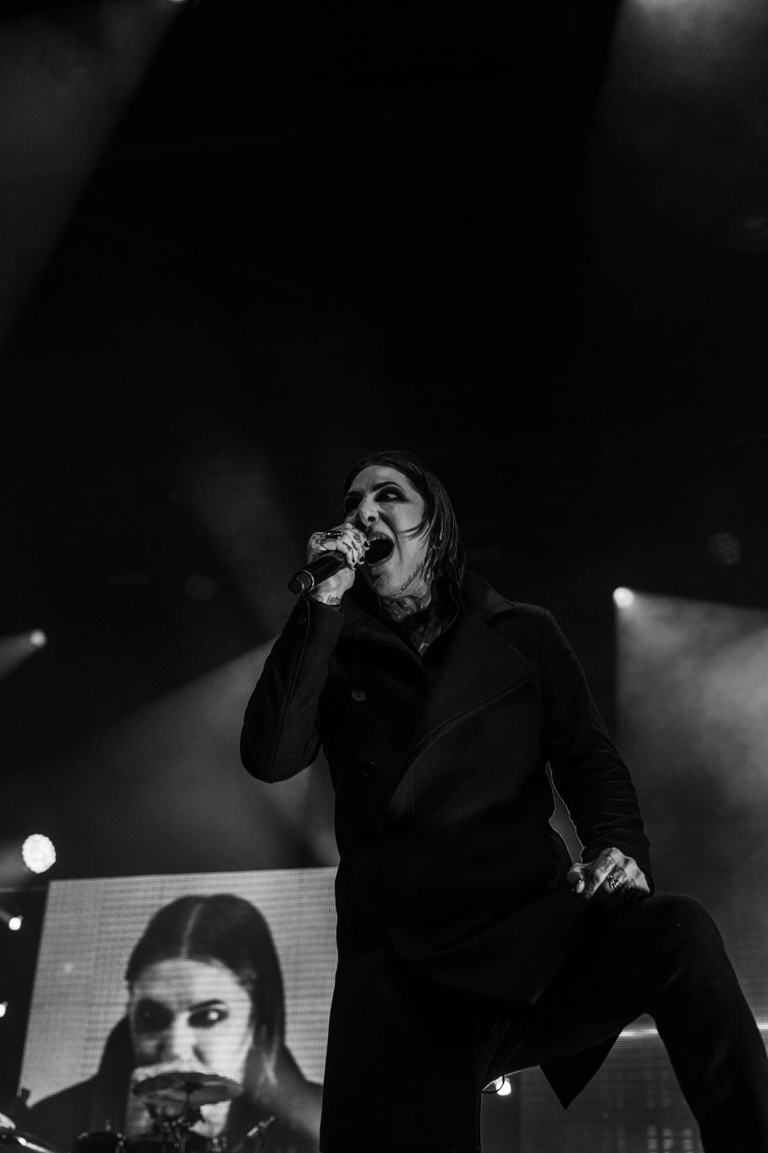 Motionless_in_White_Cologne_2025-12.jpg