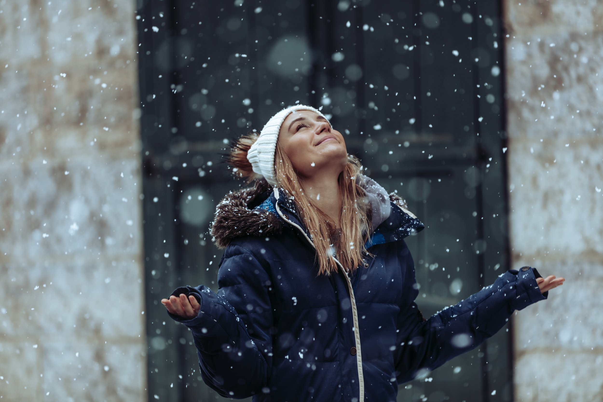 Dame im Schnee_face.jpg