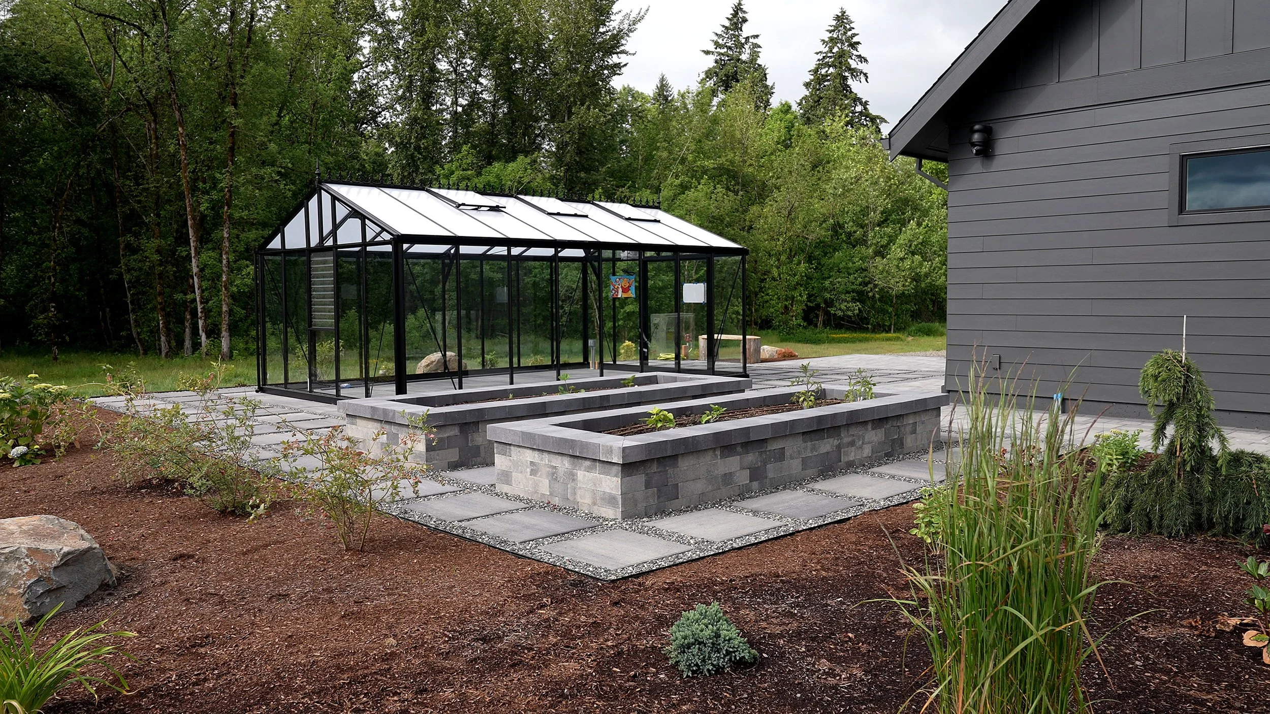 Greenhouse-Side-View-Garden-Beds-05-Canby-Oregon-Summit-Landscape.jpg