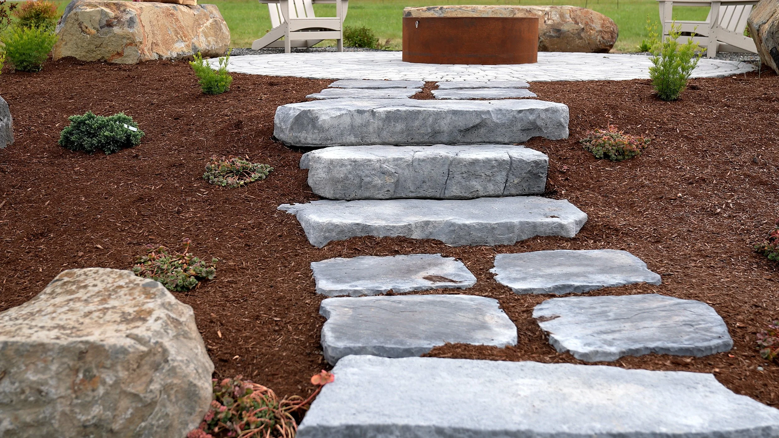 Fire-Pit-Natural-Stone-Steps-13-Canby-Oregon-Summit-Landscape.jpg