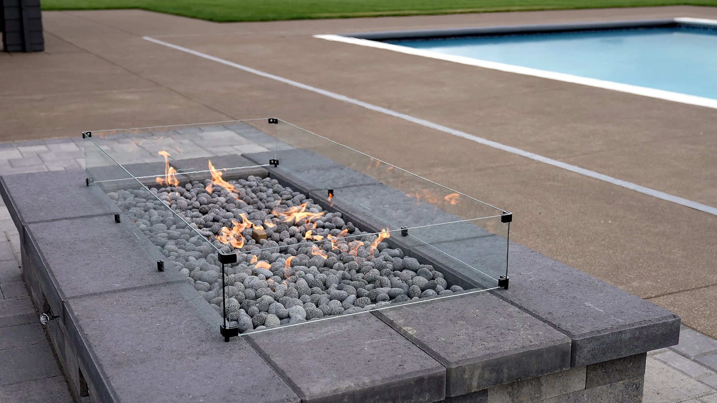 Fire-Pit-Gas-Table-Poolside-03-Canby-Oregon-Summit-Landscape.jpg