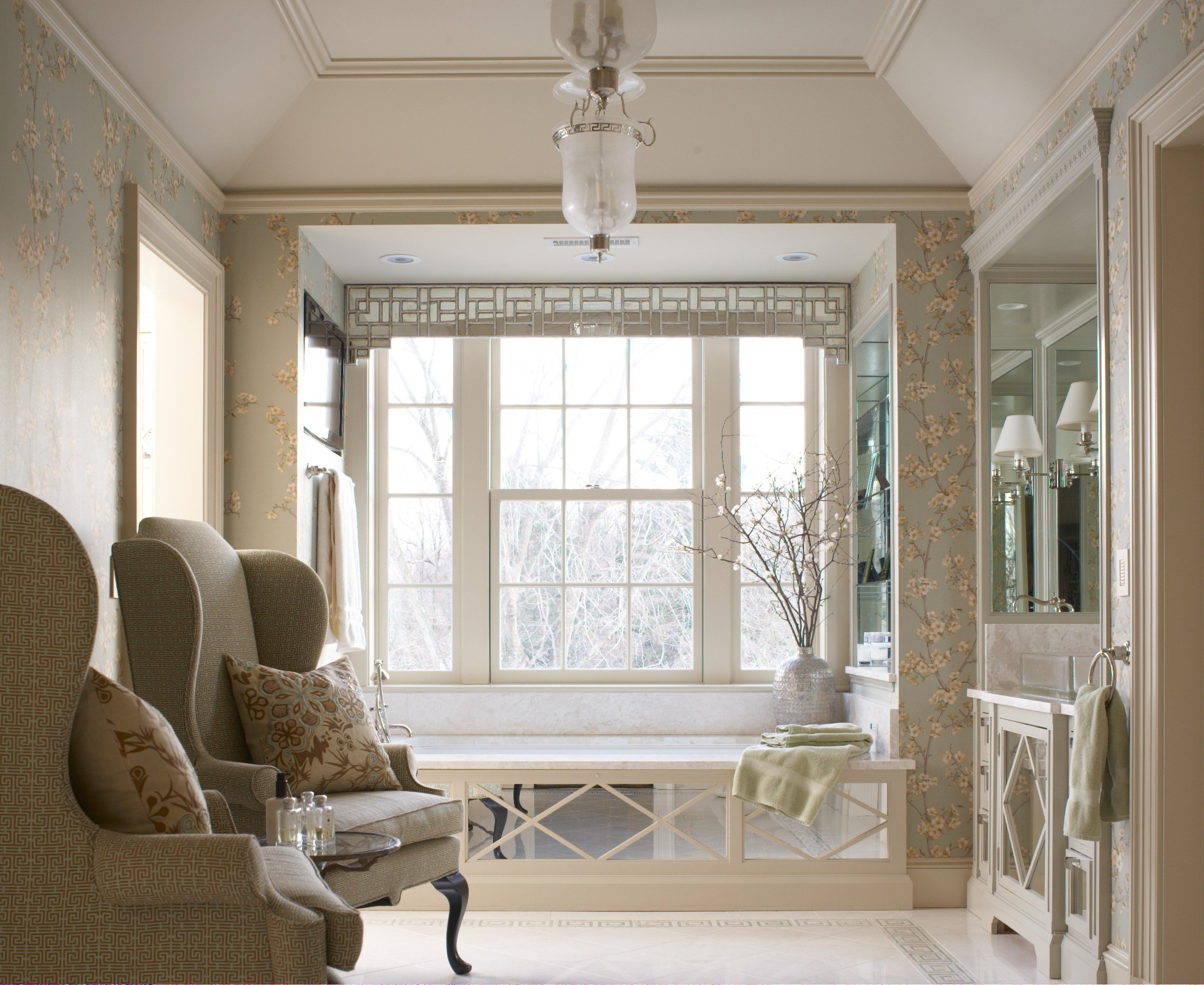 19-sitting-area-window-bench-wallpaper-detail-elegant-transitional-colonial-greenwich-connecticut.jpg
