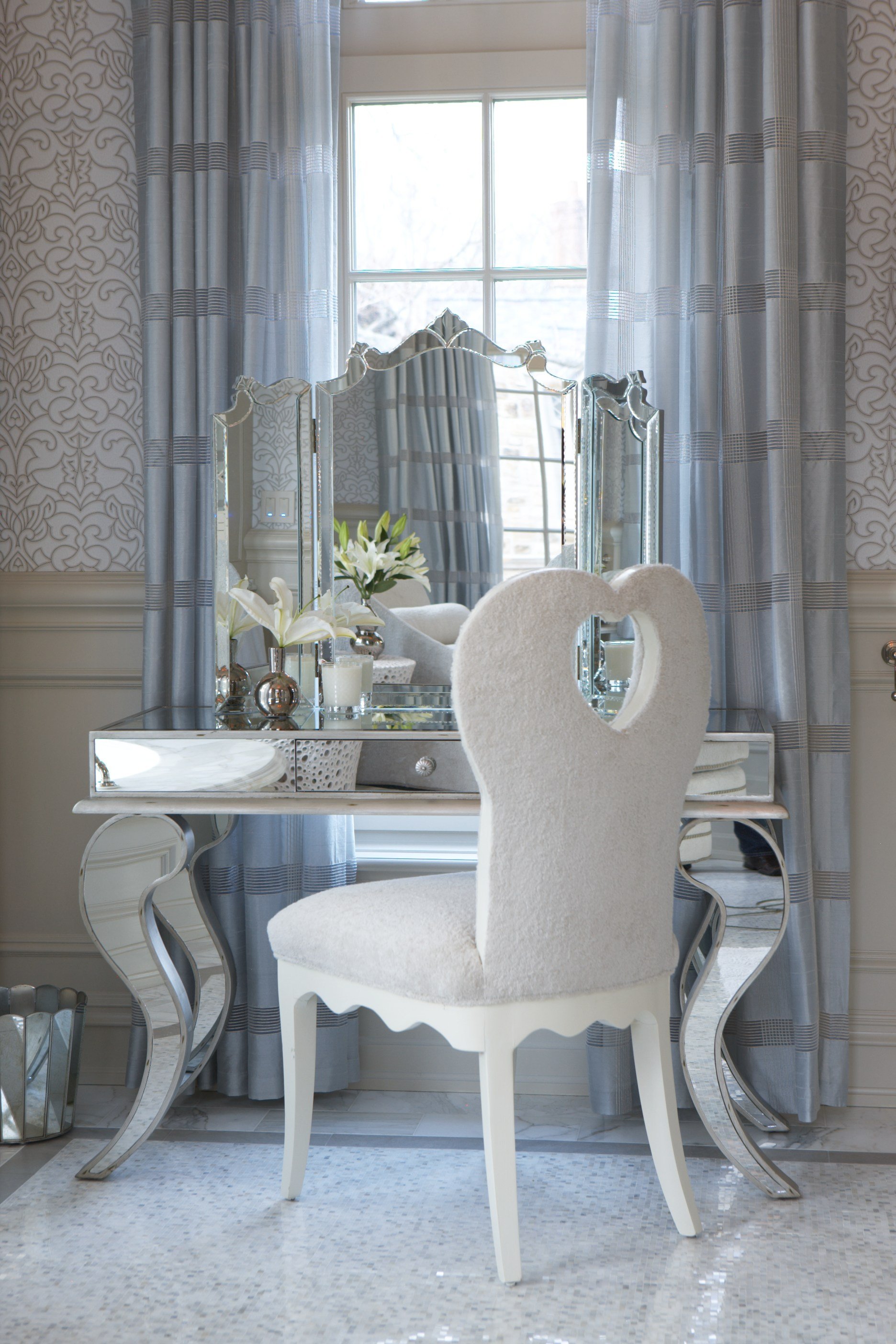 23-chic-white-blue-mirrored-detailed-vanity-rinfret-interior-designs.jpg