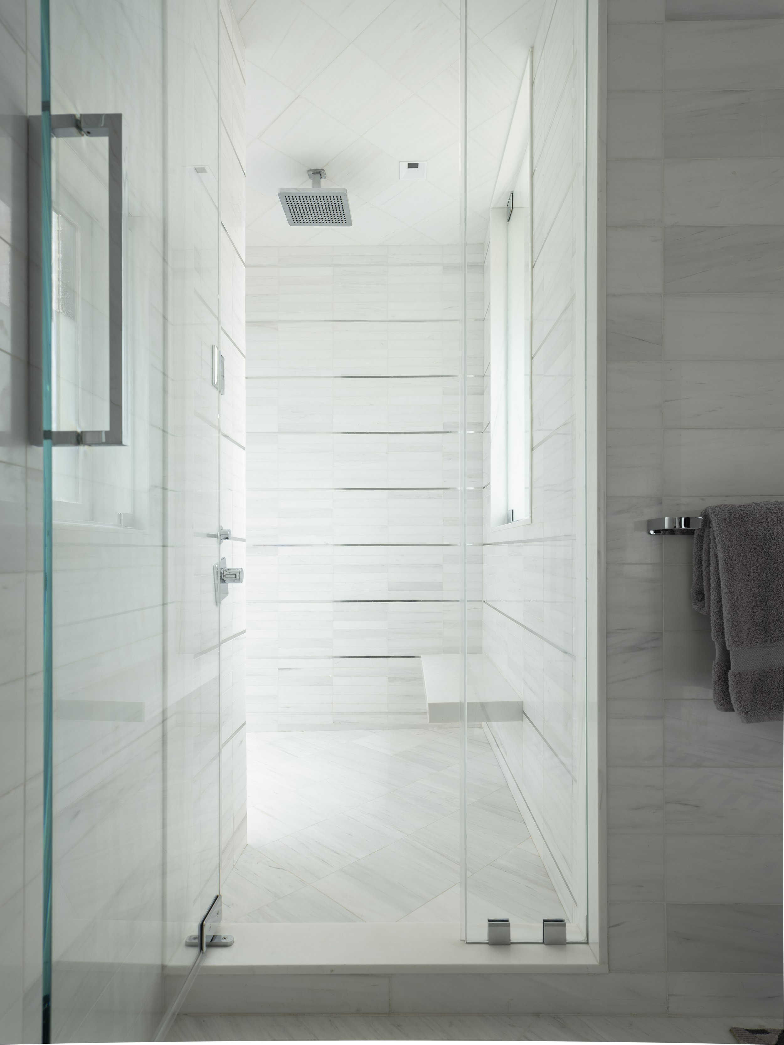 26-simple-light-walk-in-shower-white-tiled-manhattan-penthouse-rinfret-interior-designs..jpg