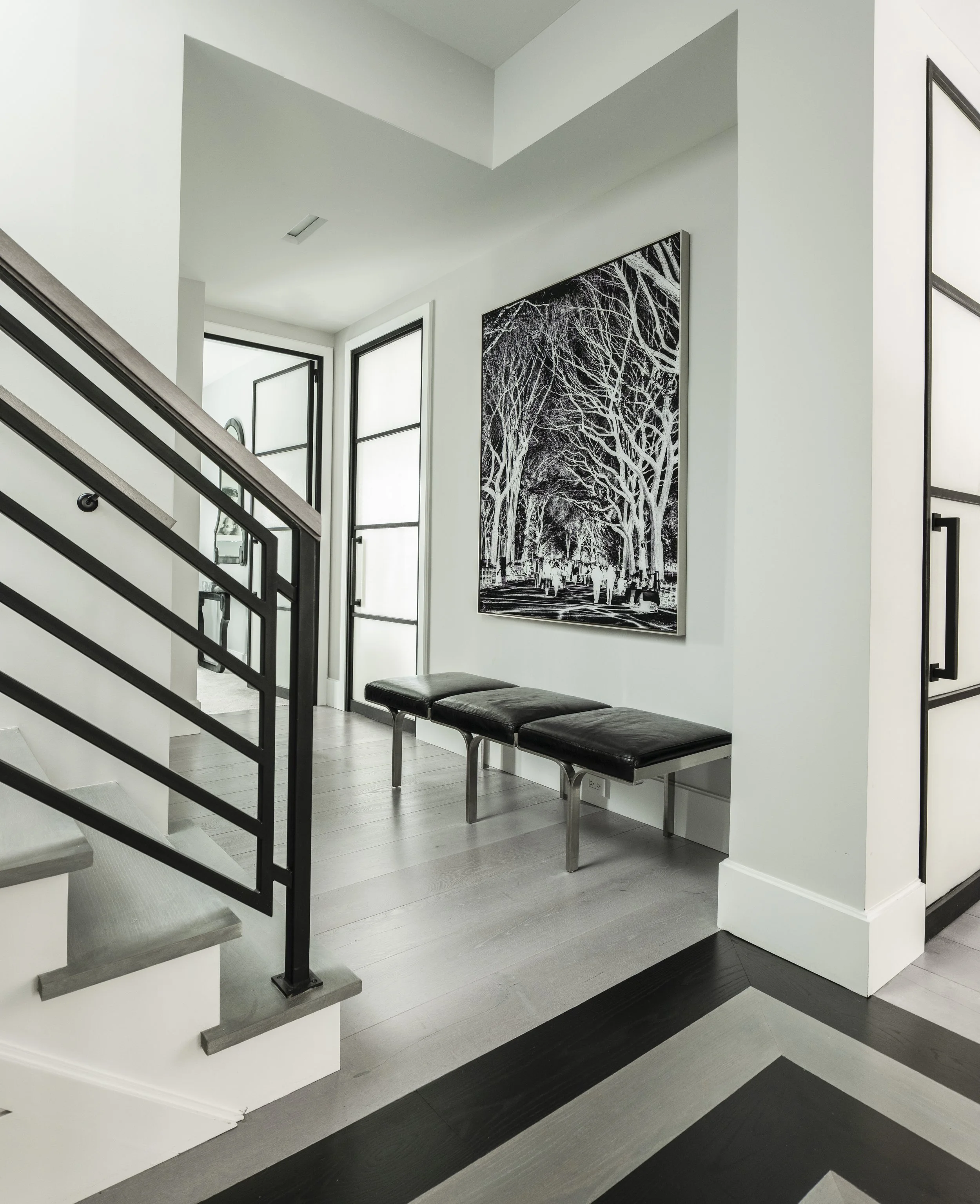 Curated visual reference: Visual Reference: Manhattan Penthouse