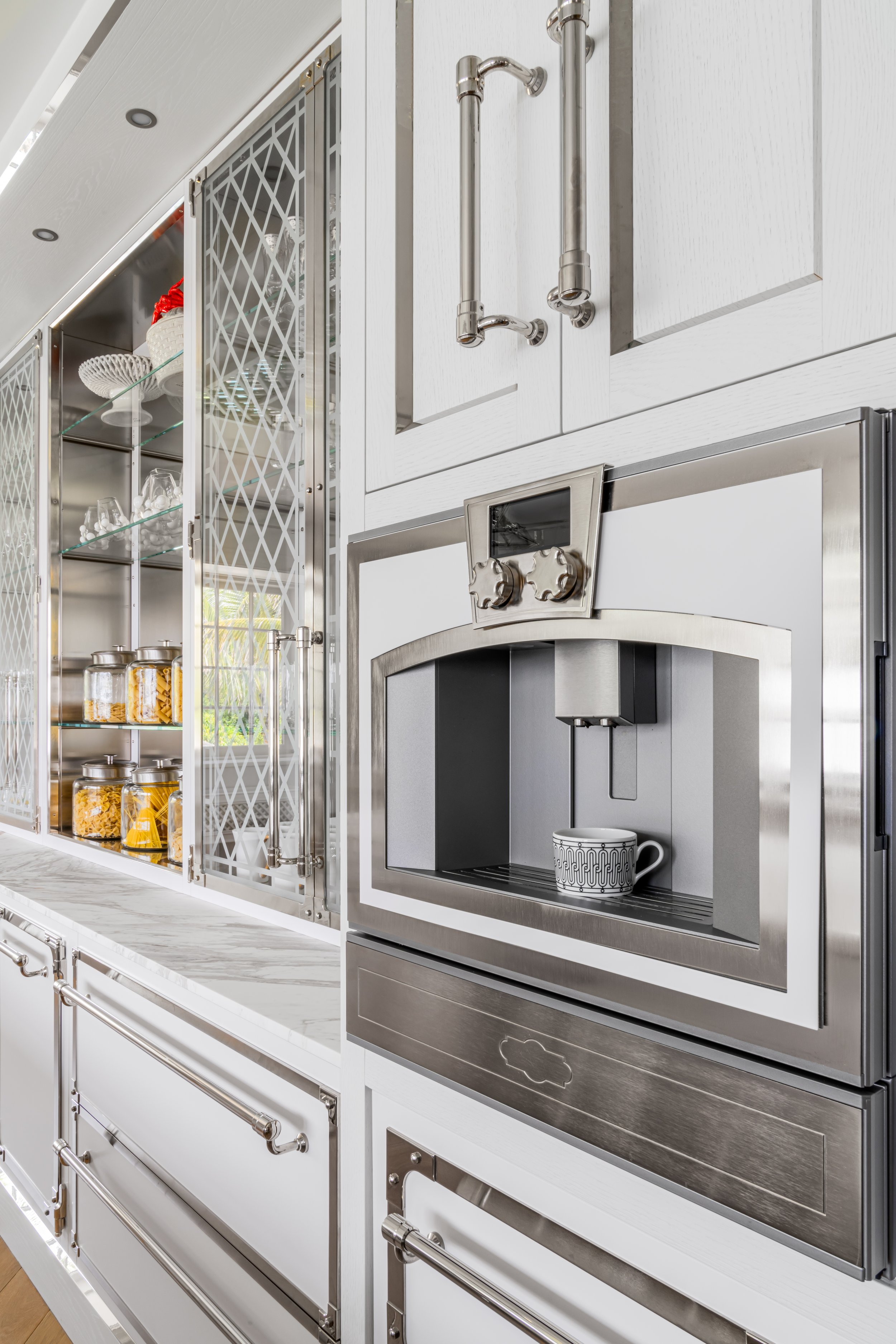 086 Hilfiger Residence - Venjhamin Reyes.jpeg