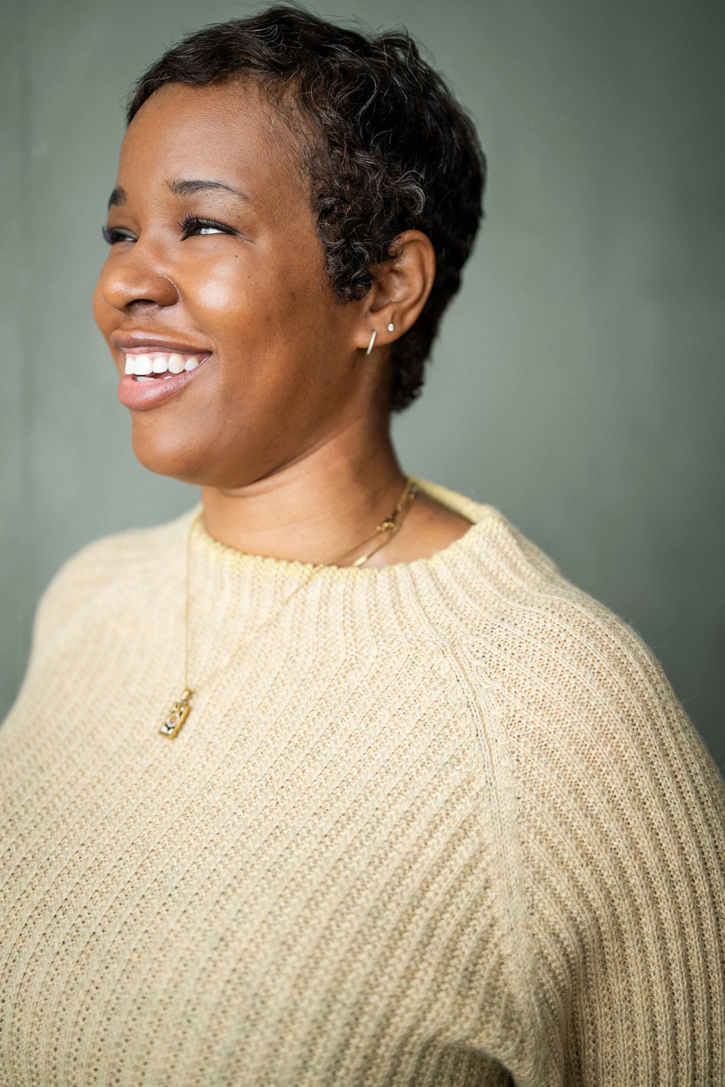 YELLOWBELLYPHOTO_Taji Senior 2-2.jpg