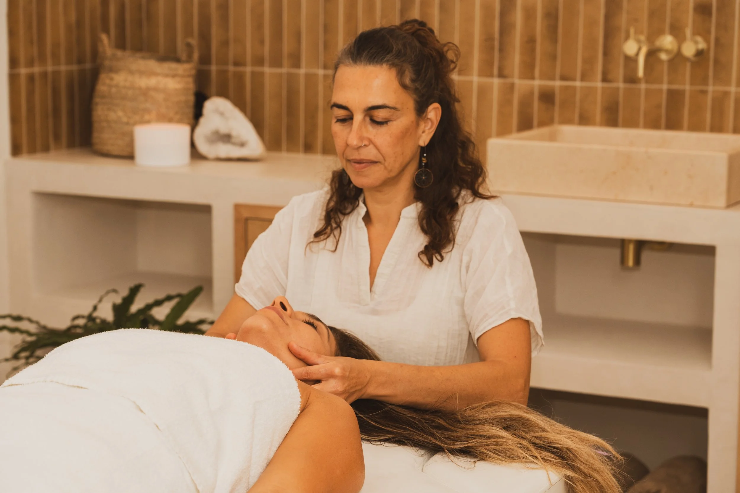 E2. Massage Chiara.jpeg